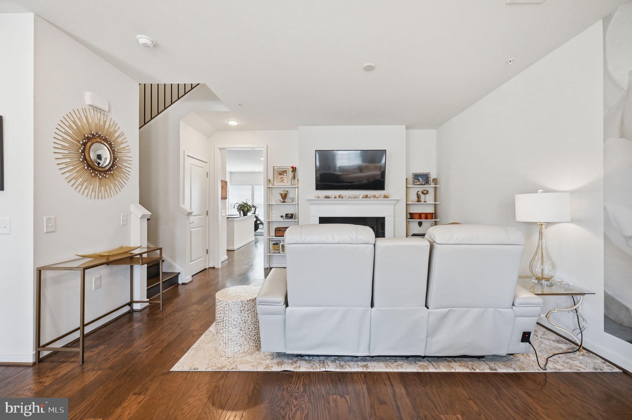 MOUNT VINEYARD - Residential