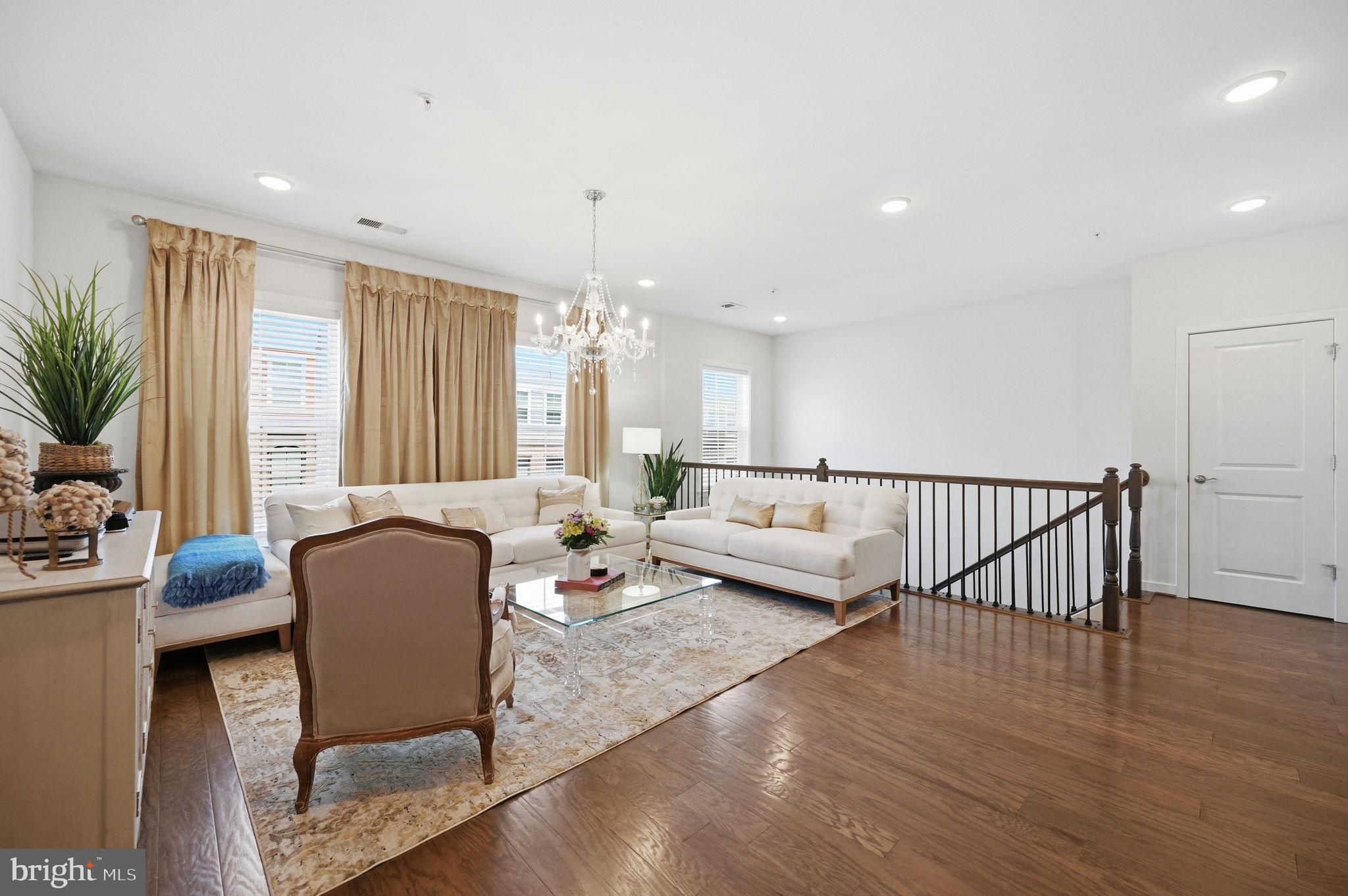 MOUNT VINEYARD - Residential