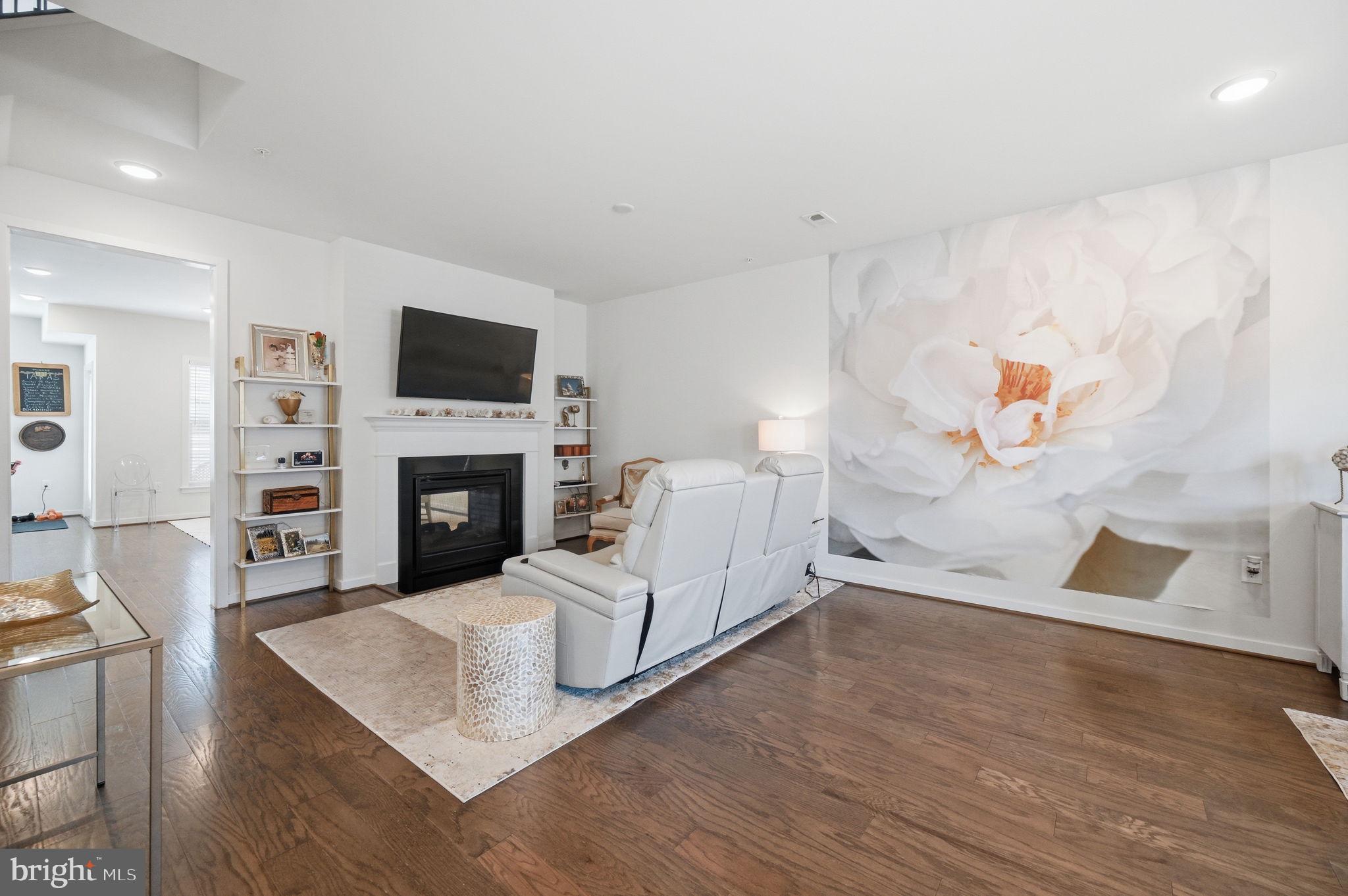 MOUNT VINEYARD - Residential