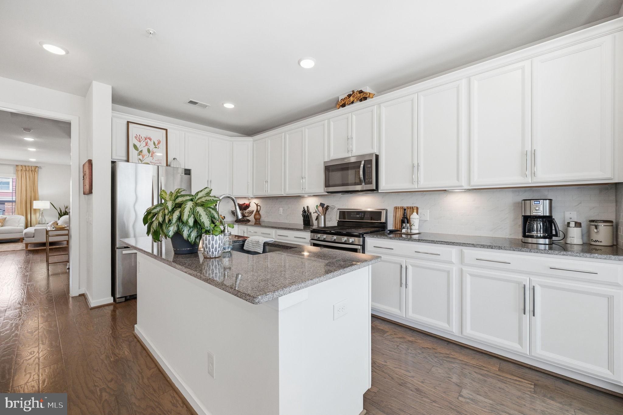 MOUNT VINEYARD - Residential