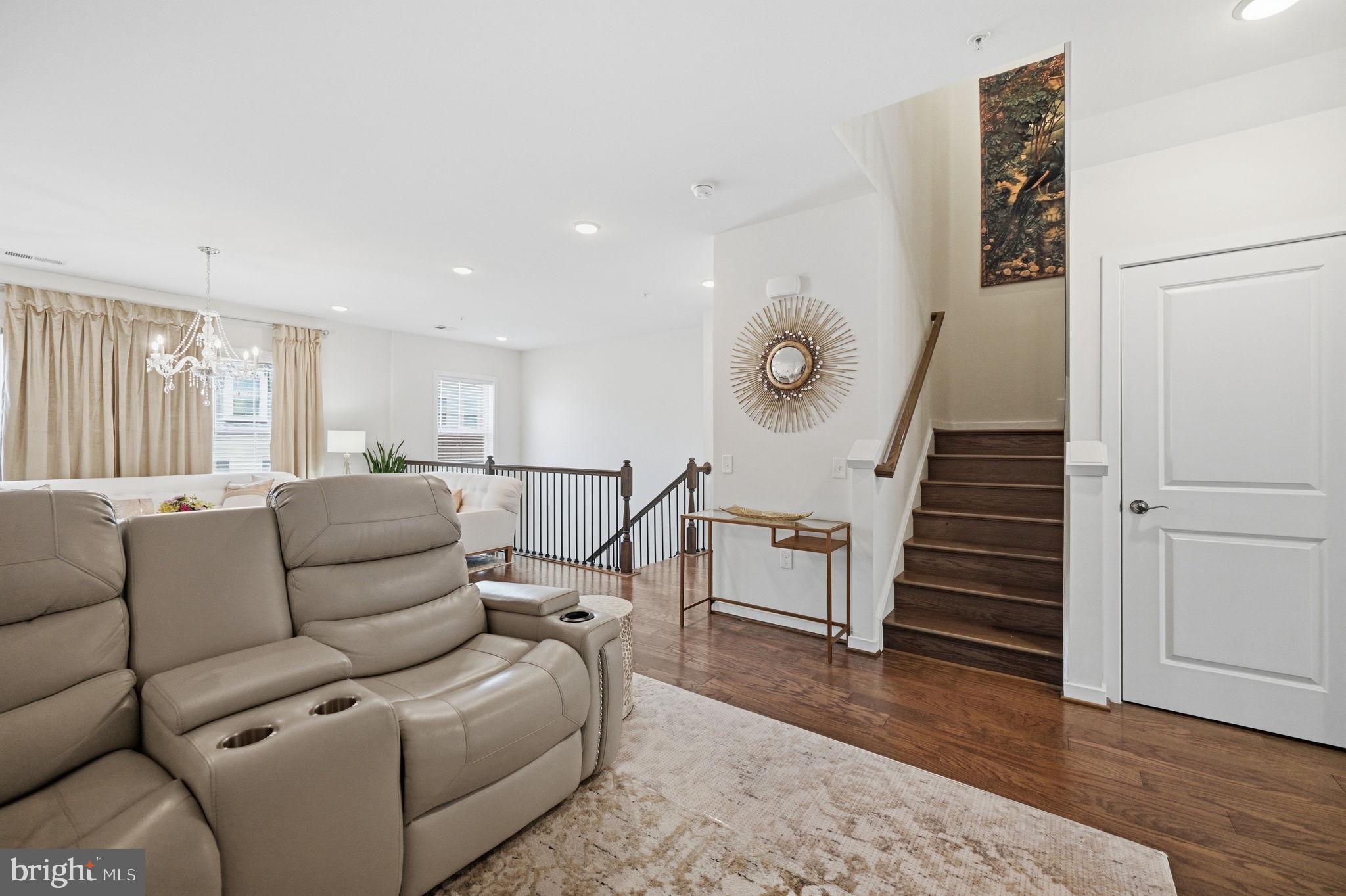 MOUNT VINEYARD - Residential