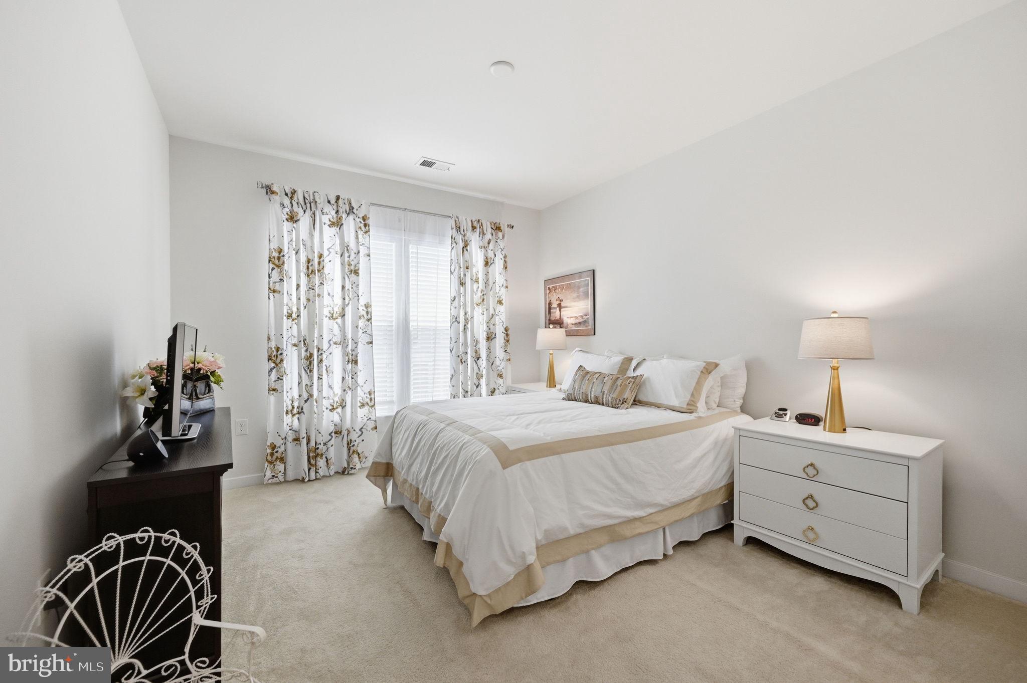 MOUNT VINEYARD - Residential
