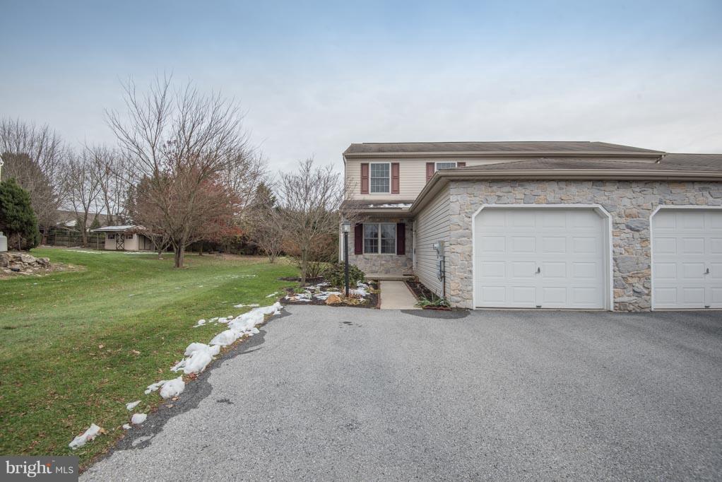 HIGHLAND HEIGHTS - Residential