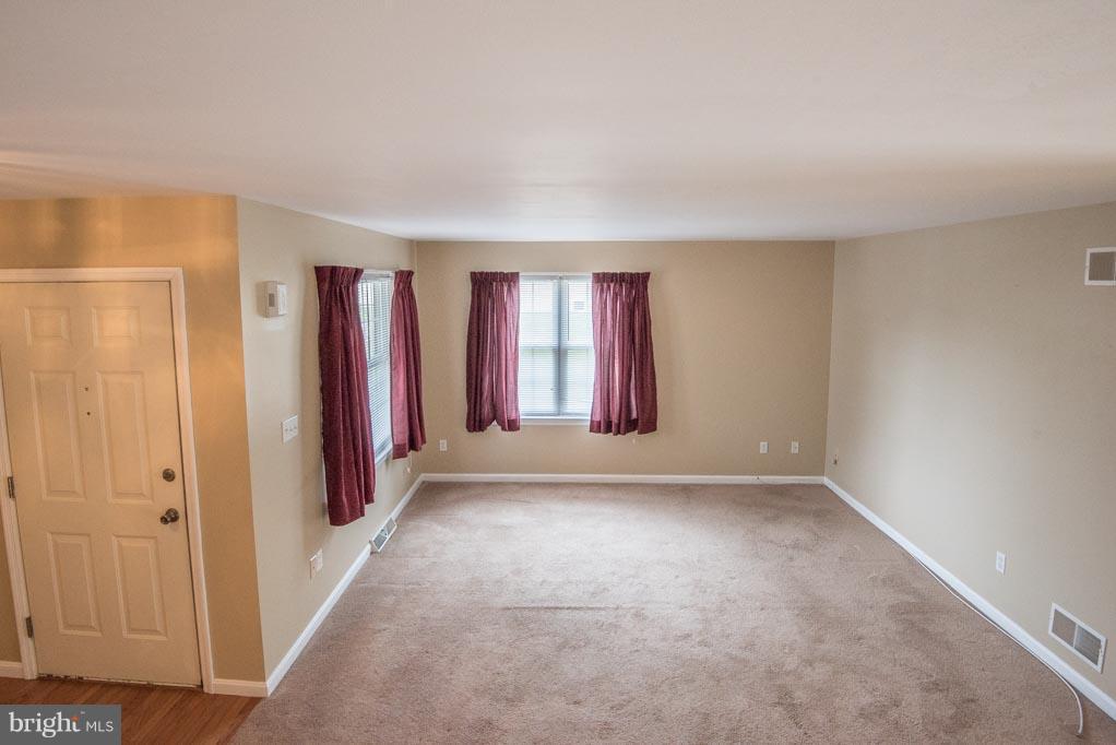 HIGHLAND HEIGHTS - Residential