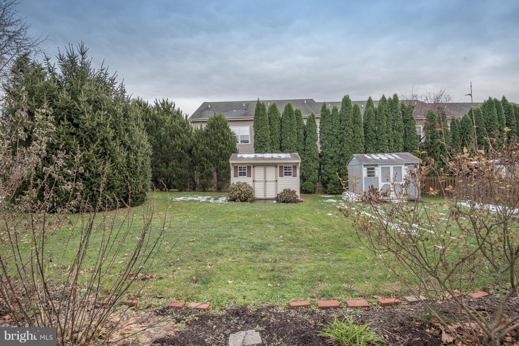 HIGHLAND HEIGHTS - Residential