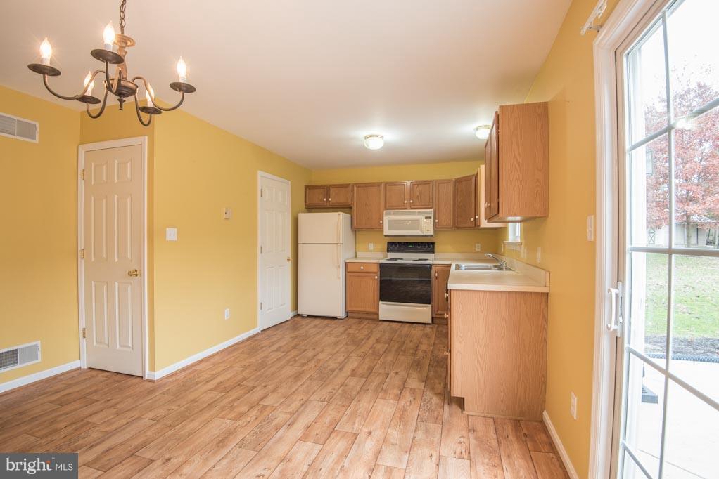 HIGHLAND HEIGHTS - Residential