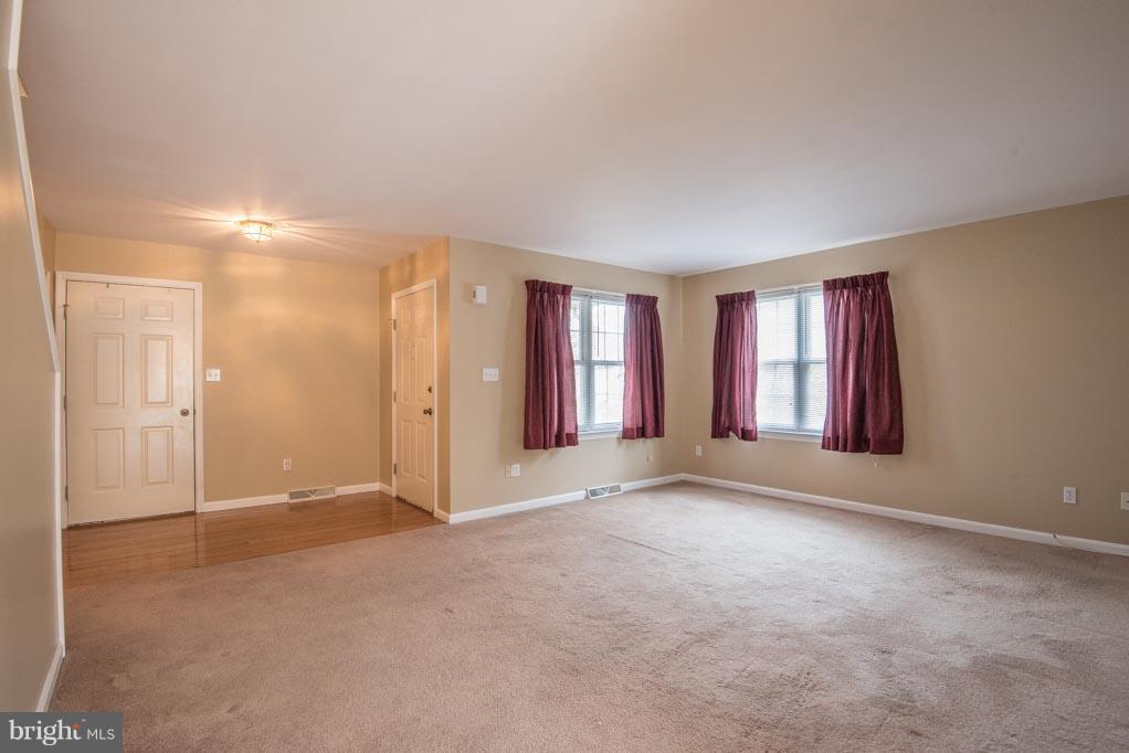 HIGHLAND HEIGHTS - Residential