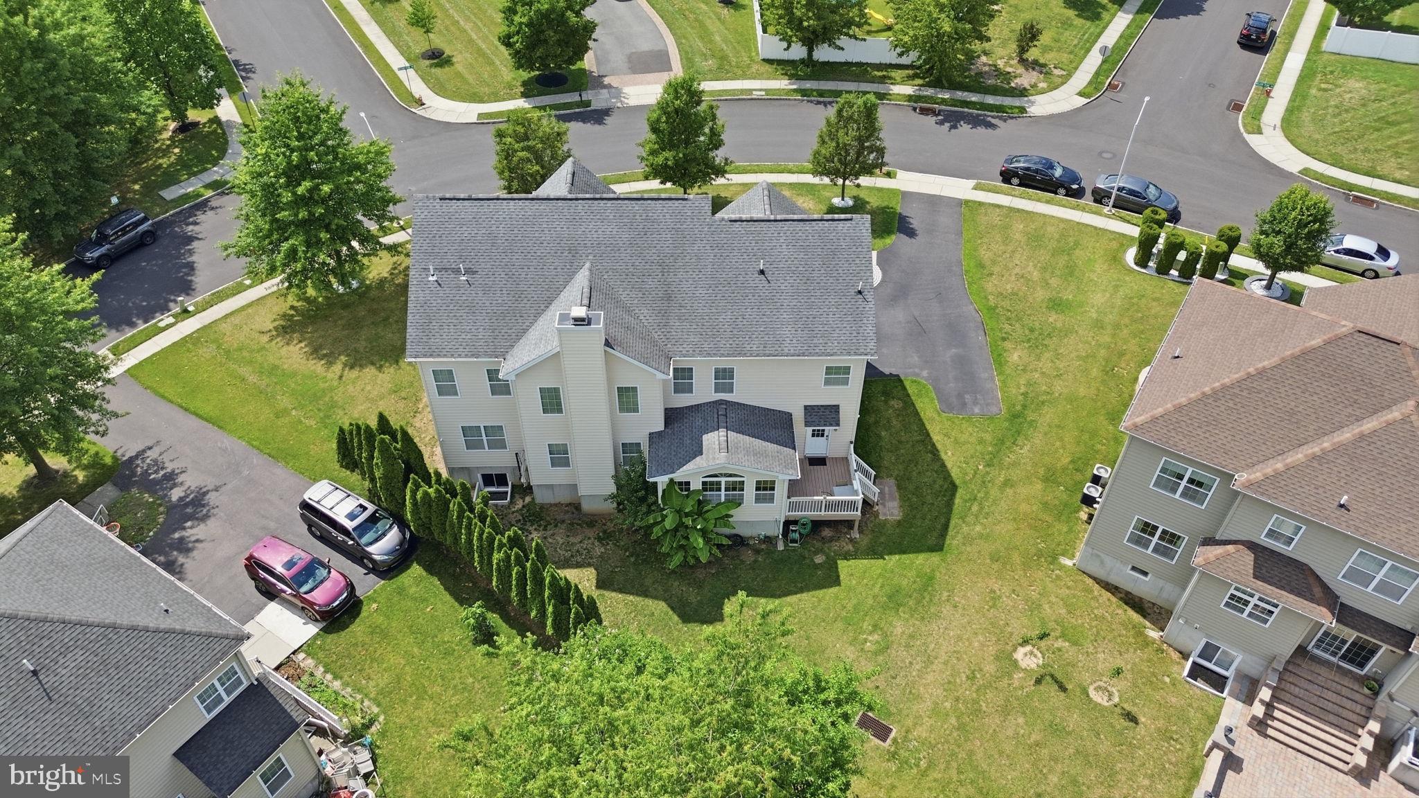 WELLINGTON ESTATES - Residential