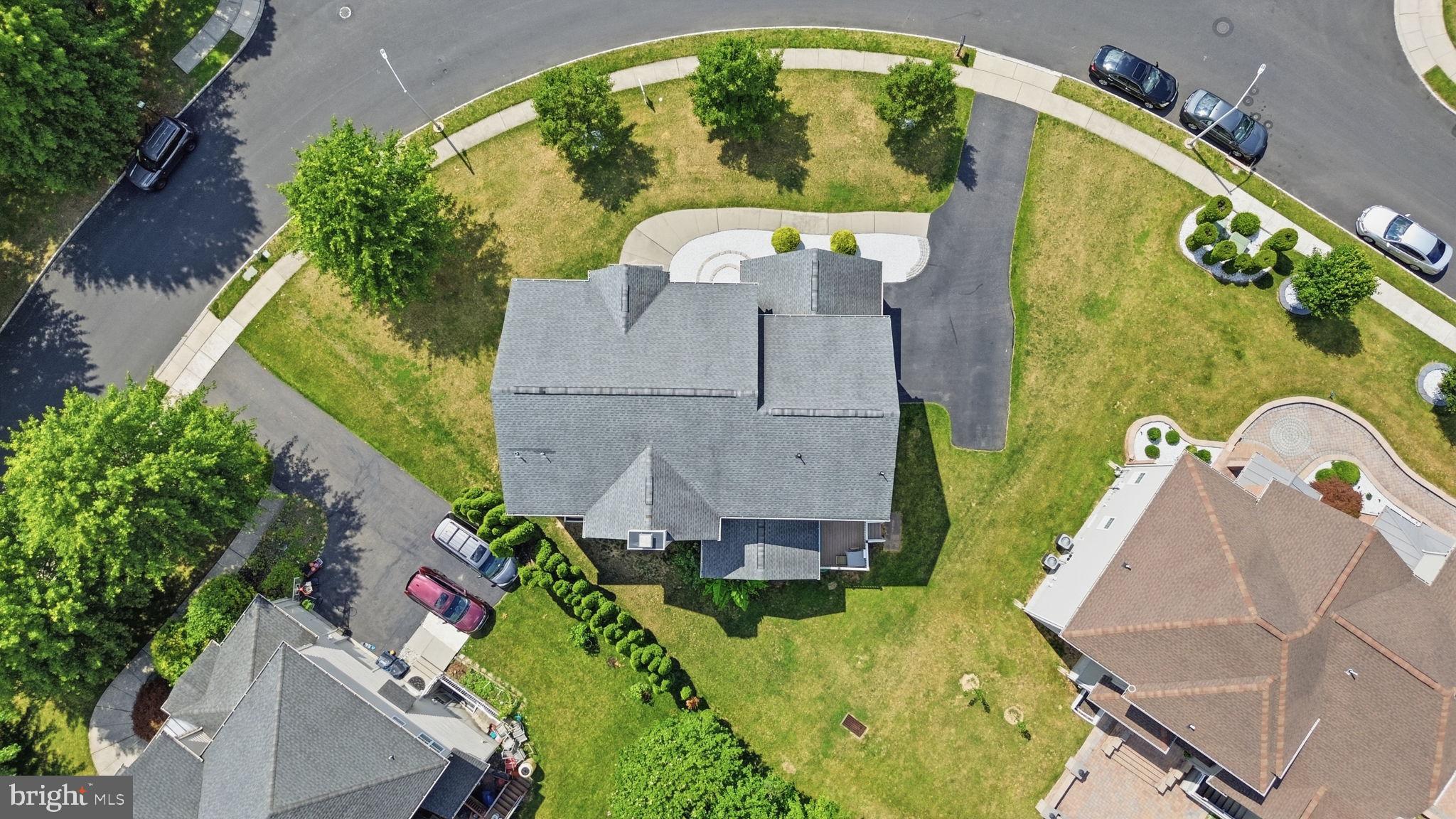 WELLINGTON ESTATES - Residential