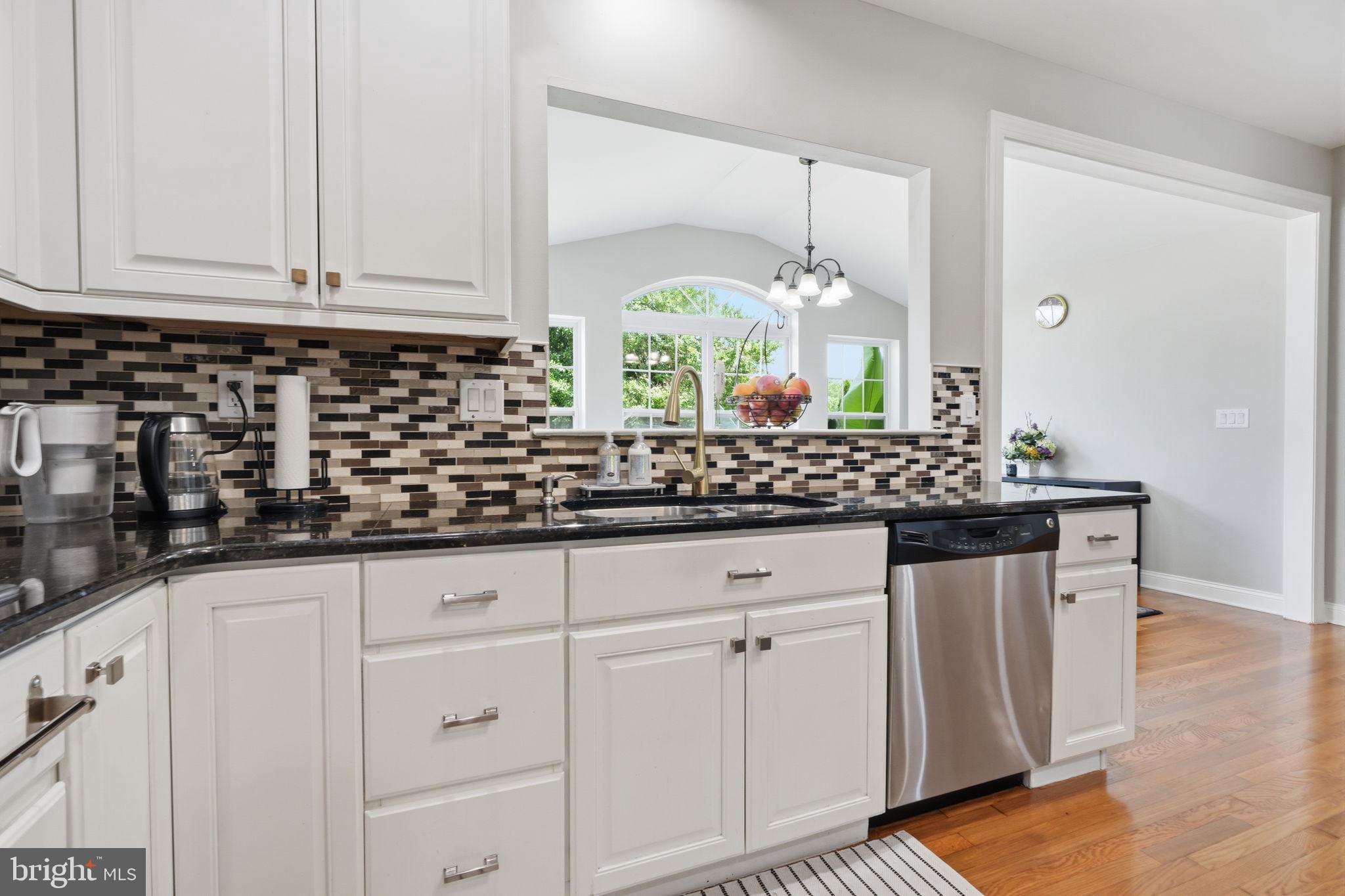WELLINGTON ESTATES - Residential