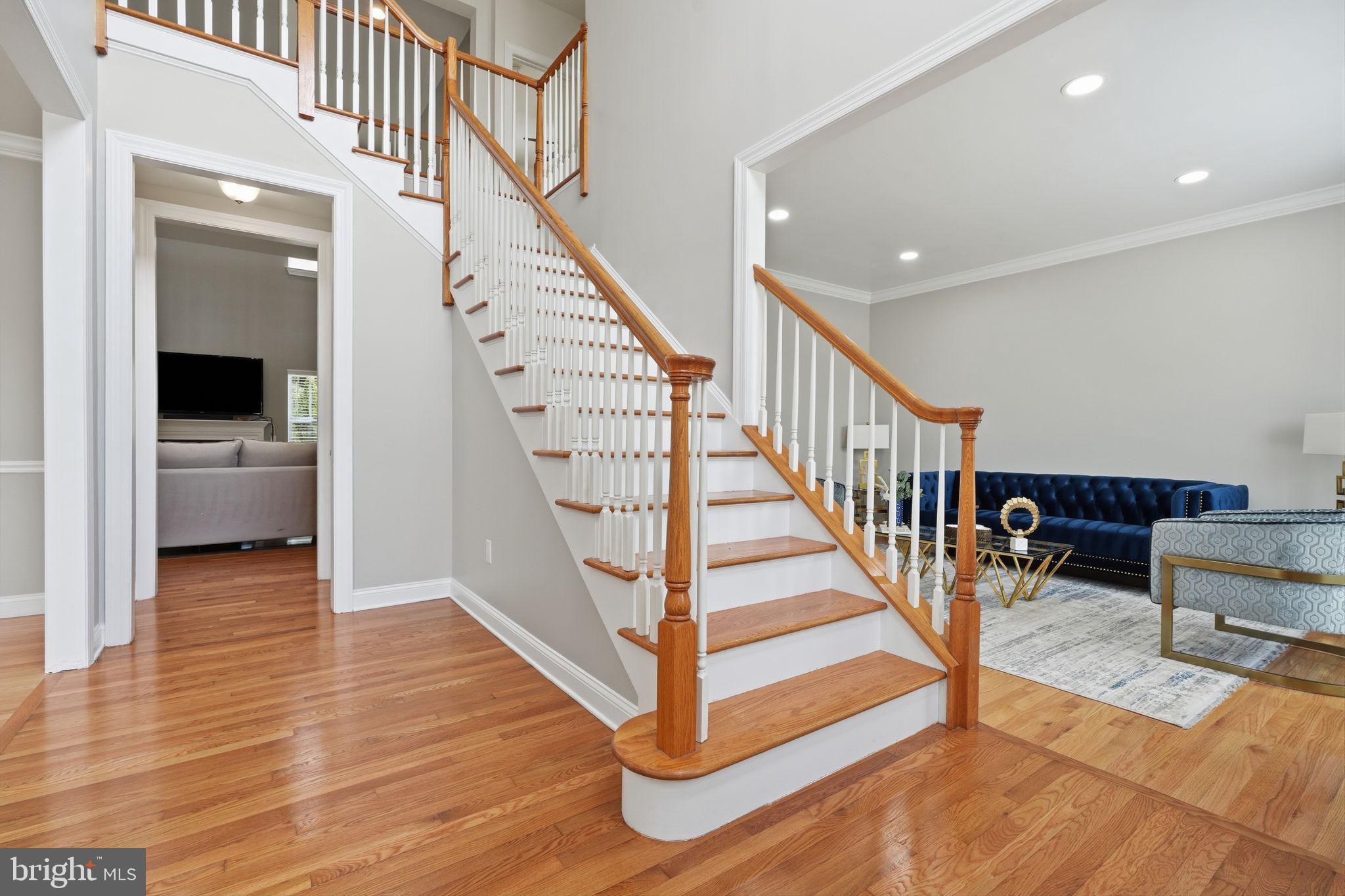 WELLINGTON ESTATES - Residential