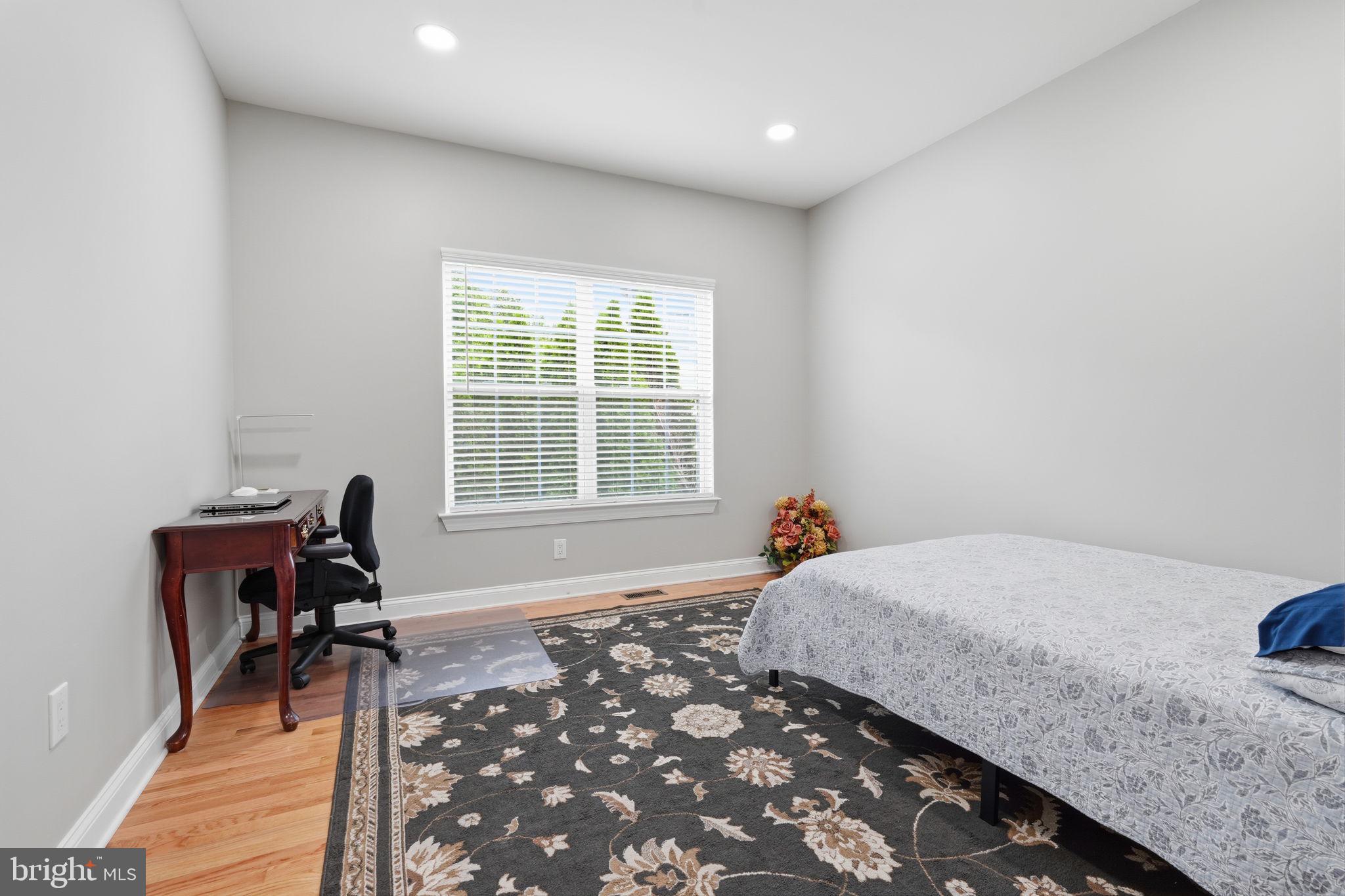 WELLINGTON ESTATES - Residential