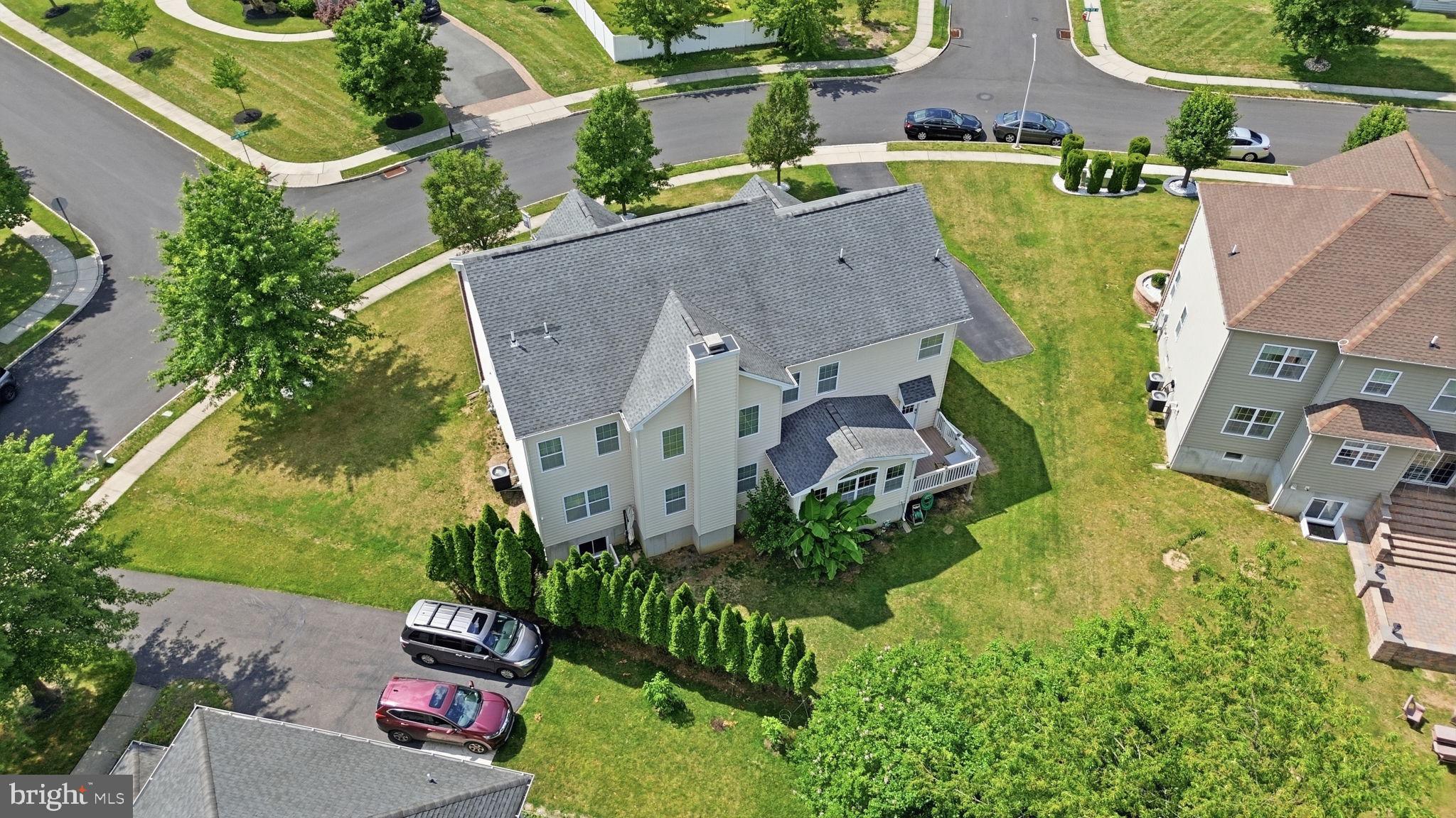 WELLINGTON ESTATES - Residential