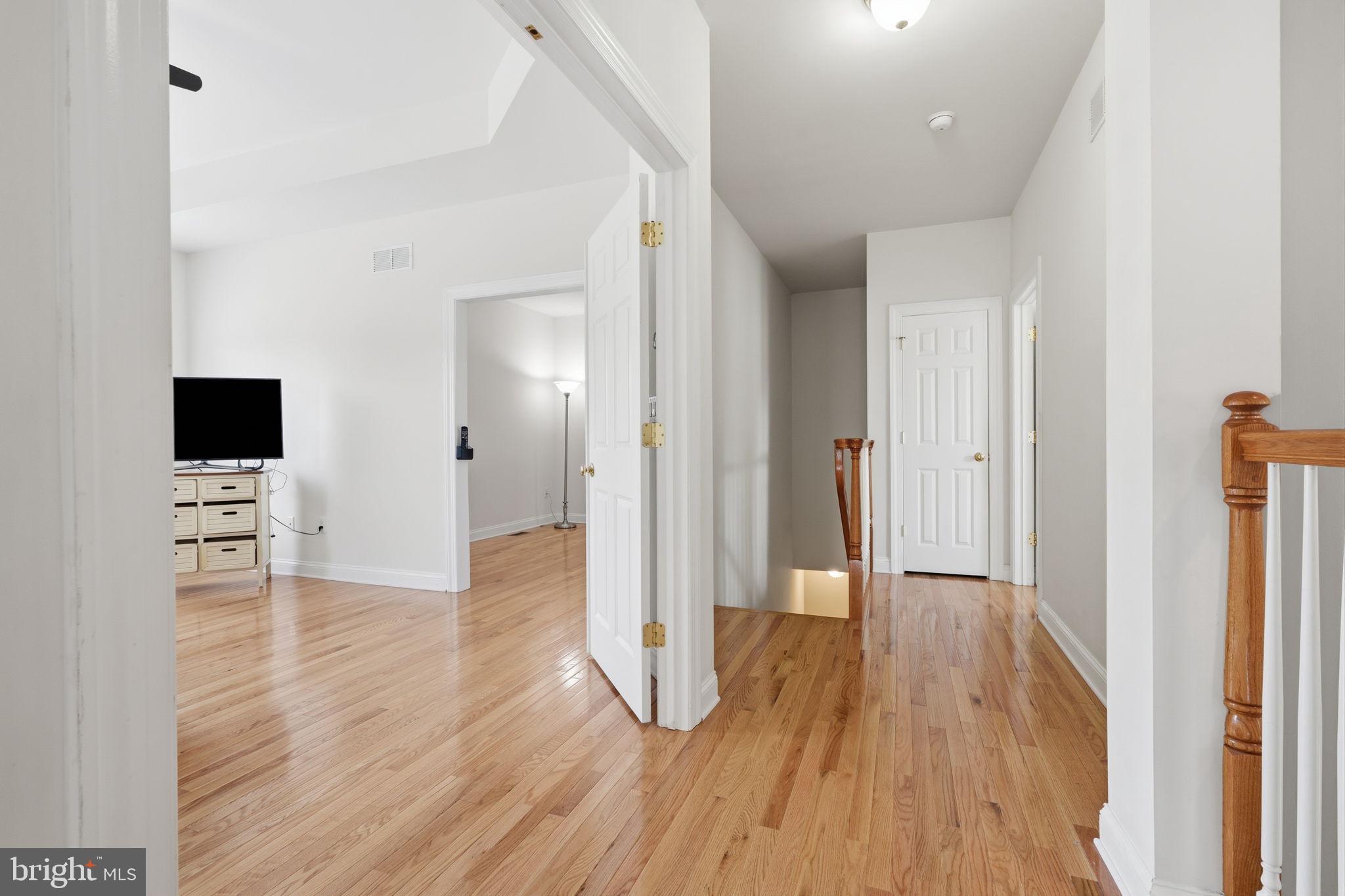 WELLINGTON ESTATES - Residential