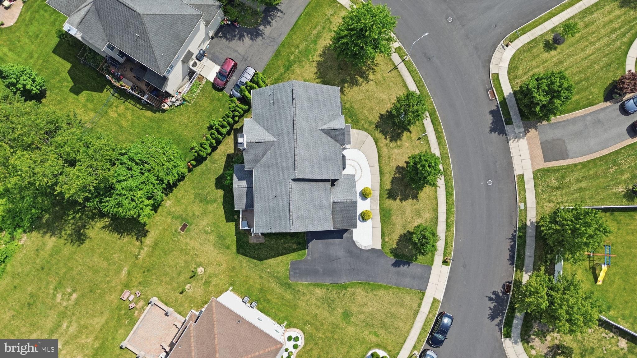 WELLINGTON ESTATES - Residential