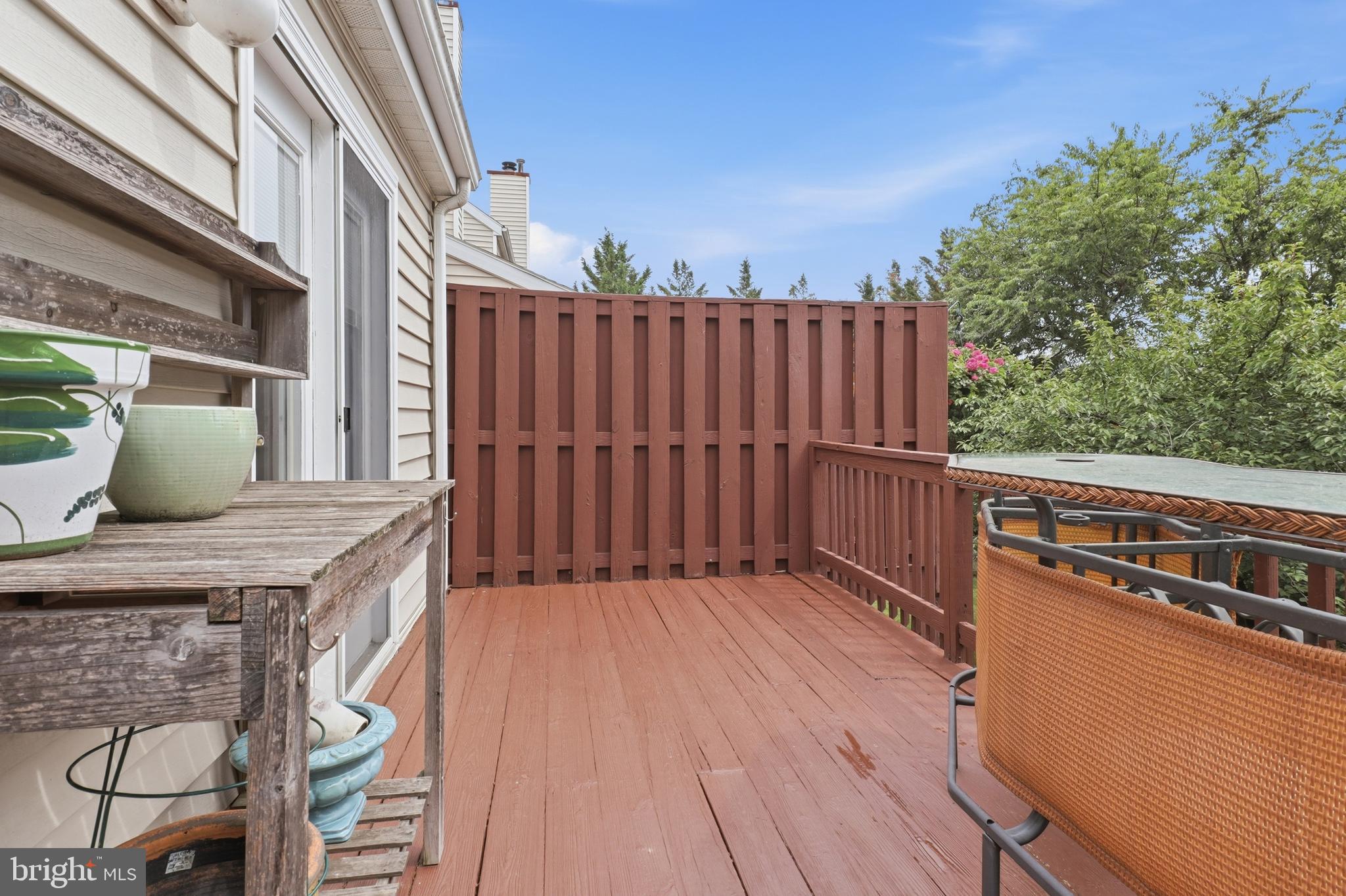WOODLAND VIEW - Residential