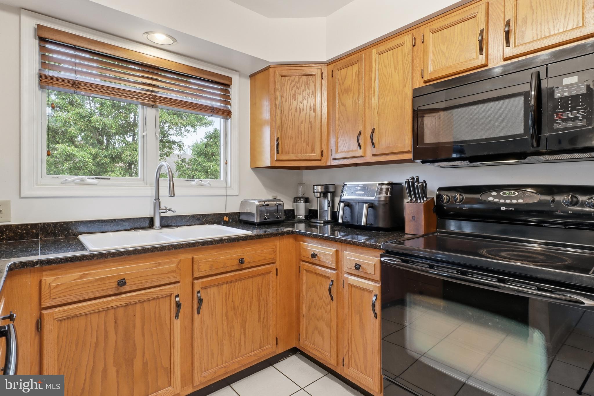 WOODLAND VIEW - Residential