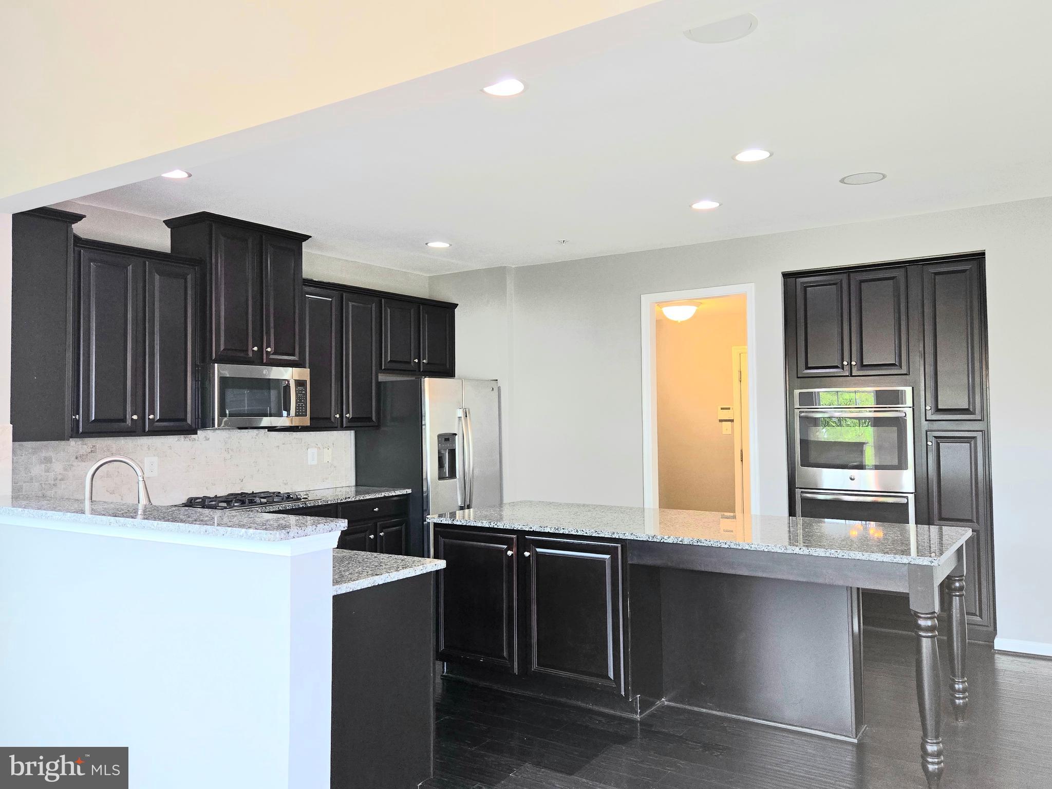 BENTLEY PARK - Residential