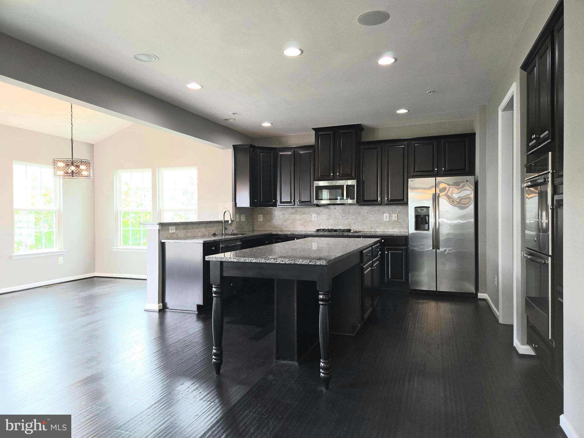 BENTLEY PARK - Residential