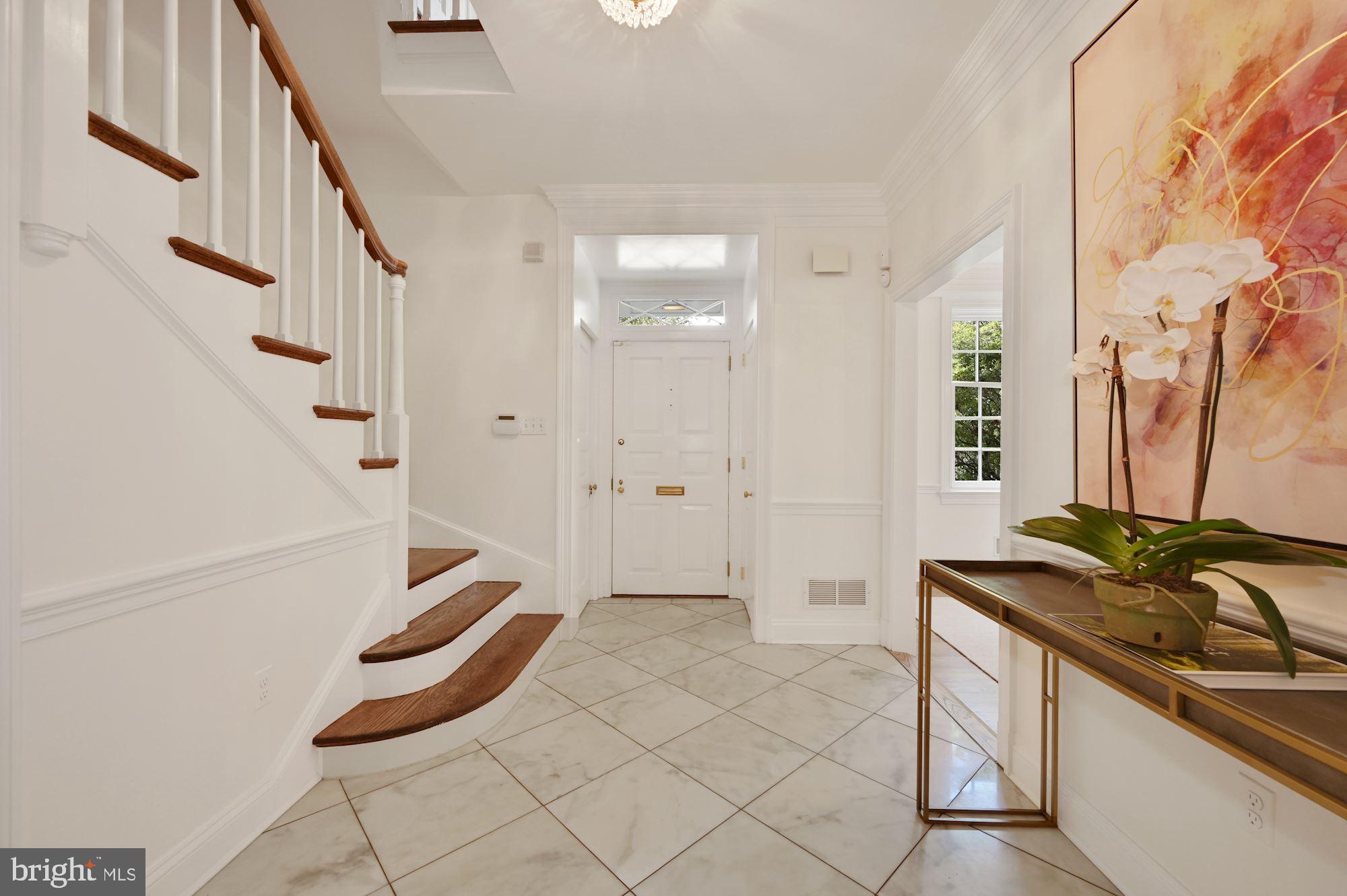 GEORGETOWN - Residential