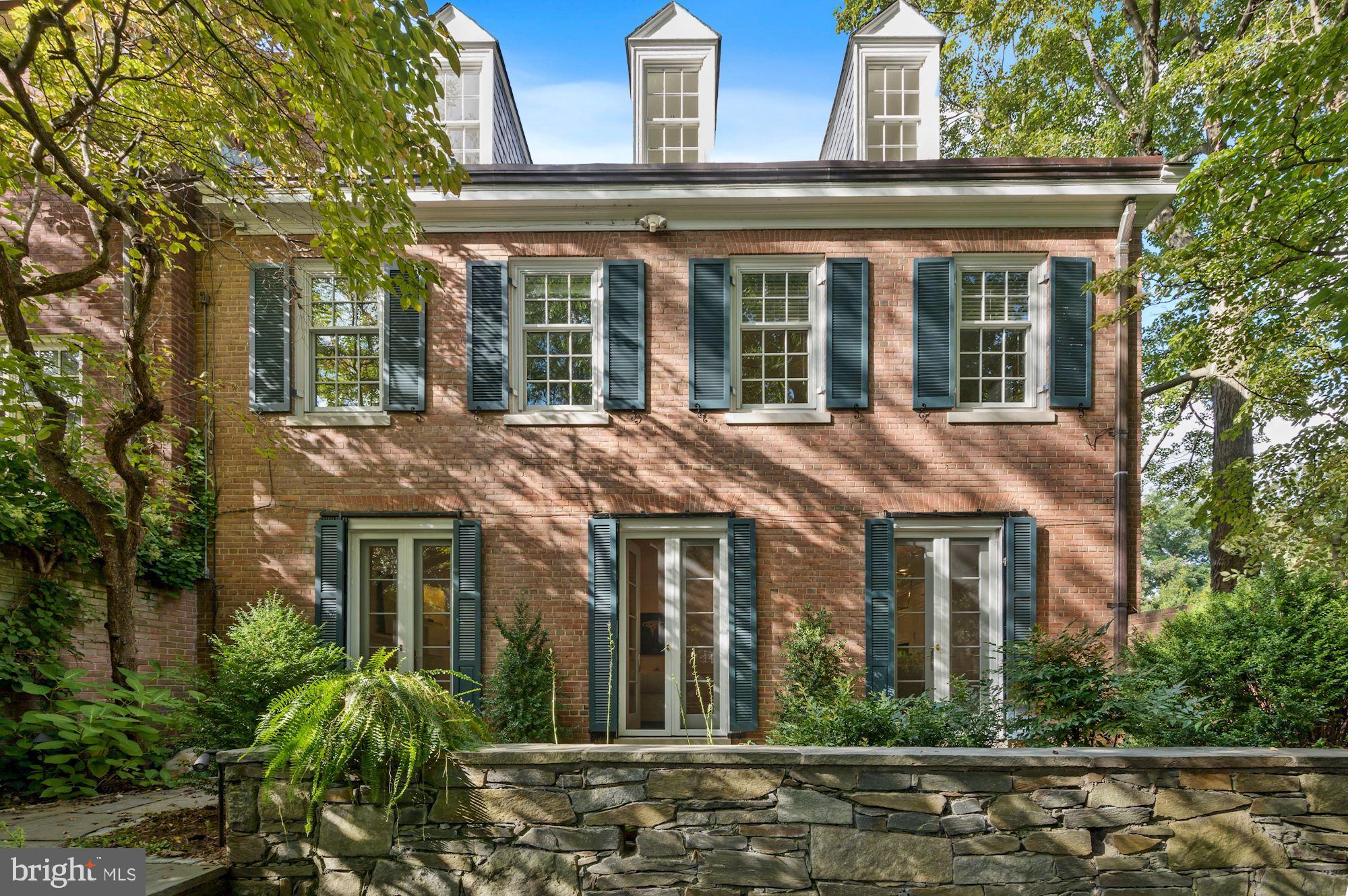 GEORGETOWN - Residential