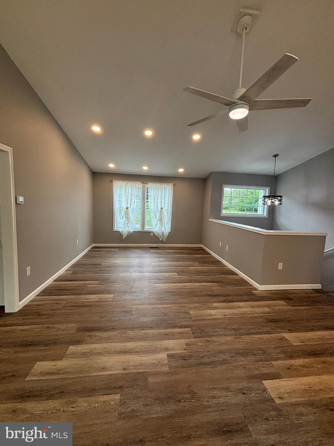 OPEQUON VIEW - Residential Lease