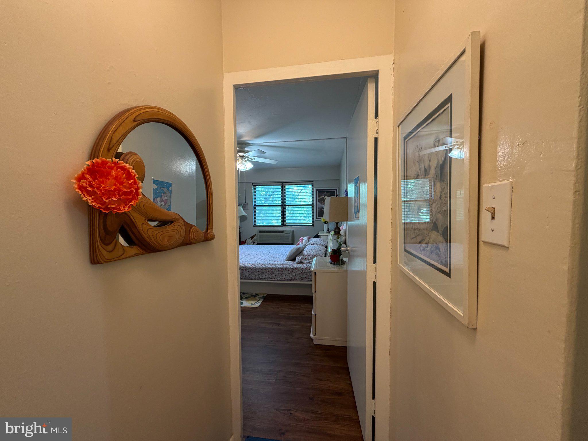 ELKINS PARK HOUSE - Residential