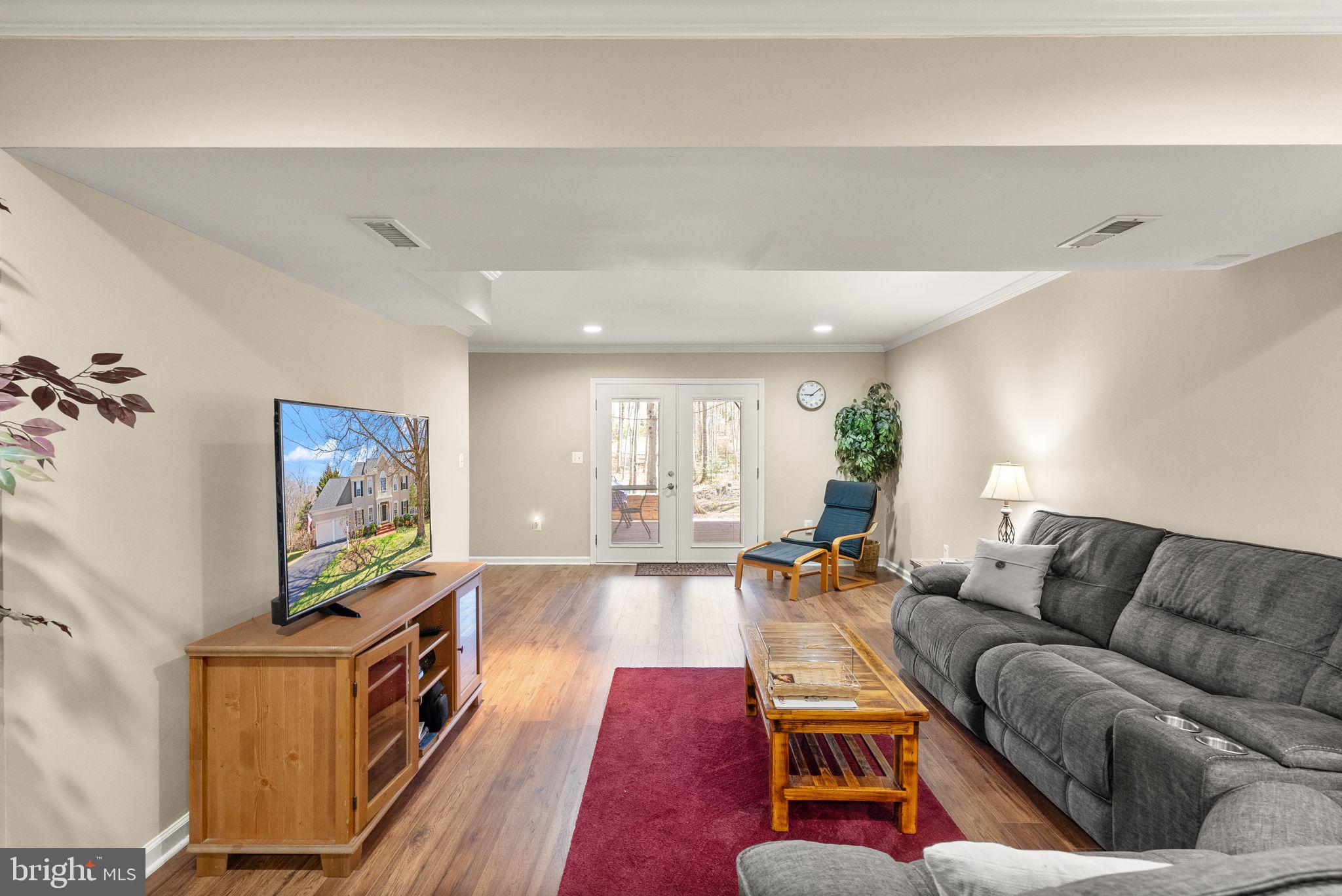 MEADOWBROOK WOODS - Residential