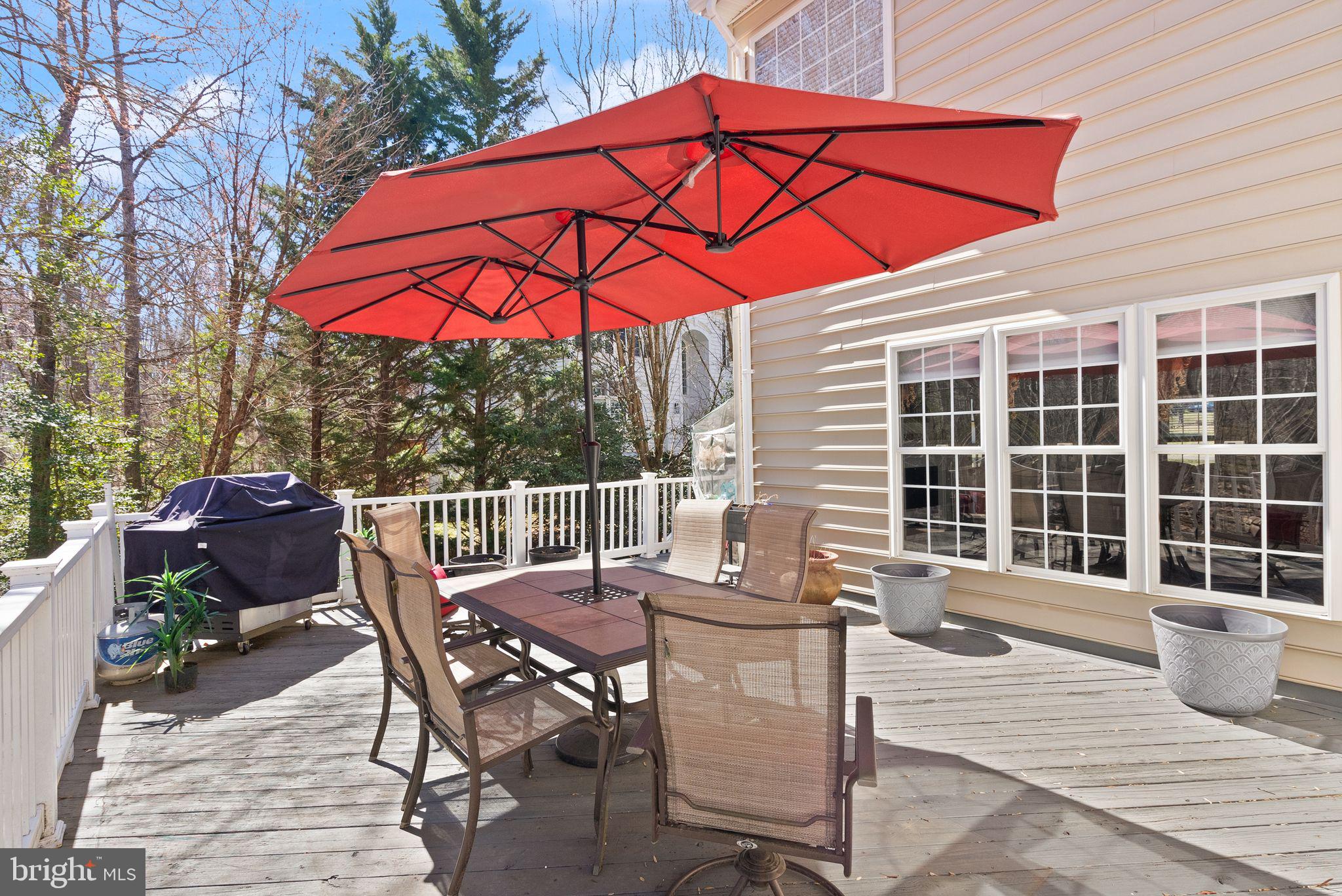 MEADOWBROOK WOODS - Residential