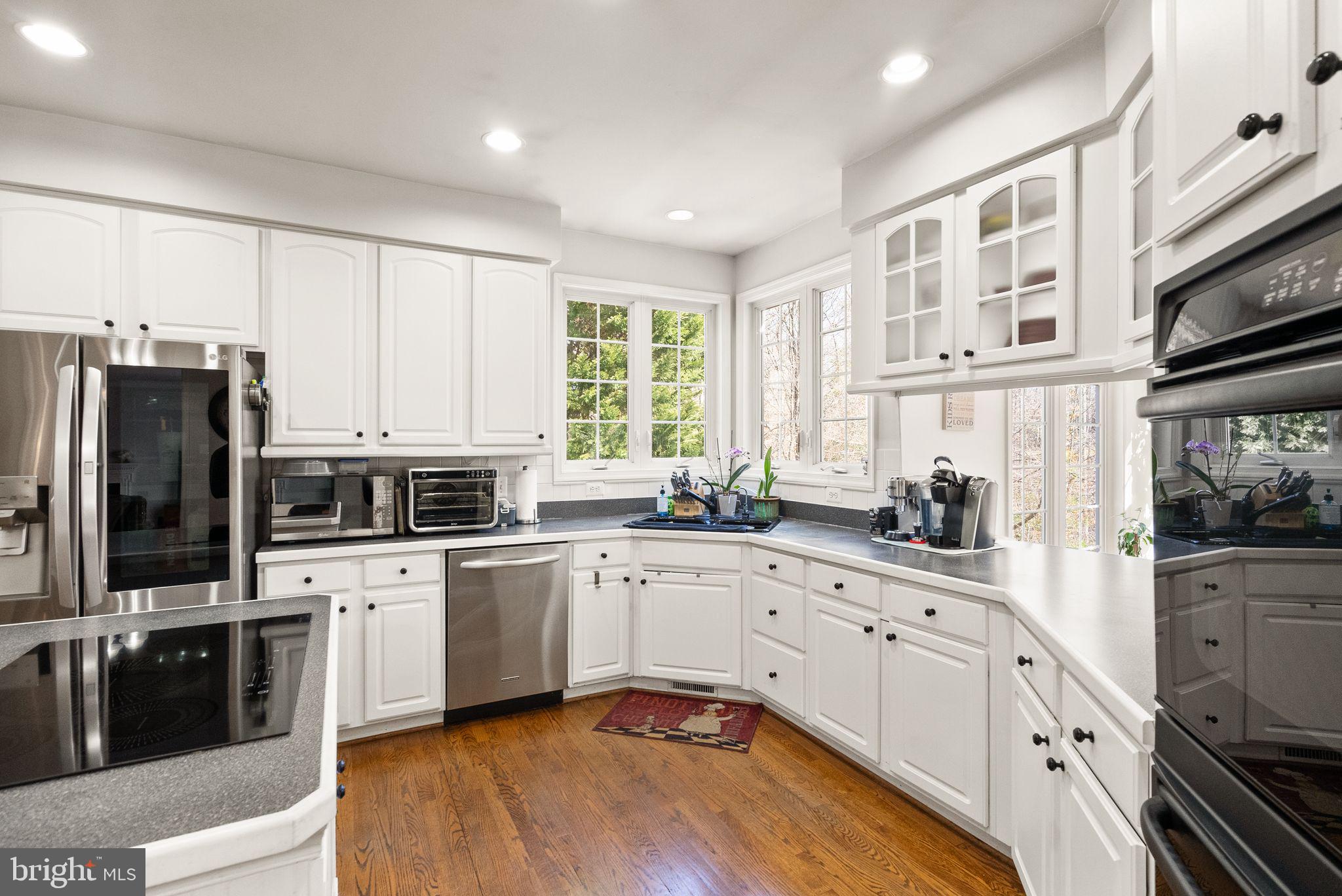 MEADOWBROOK WOODS - Residential