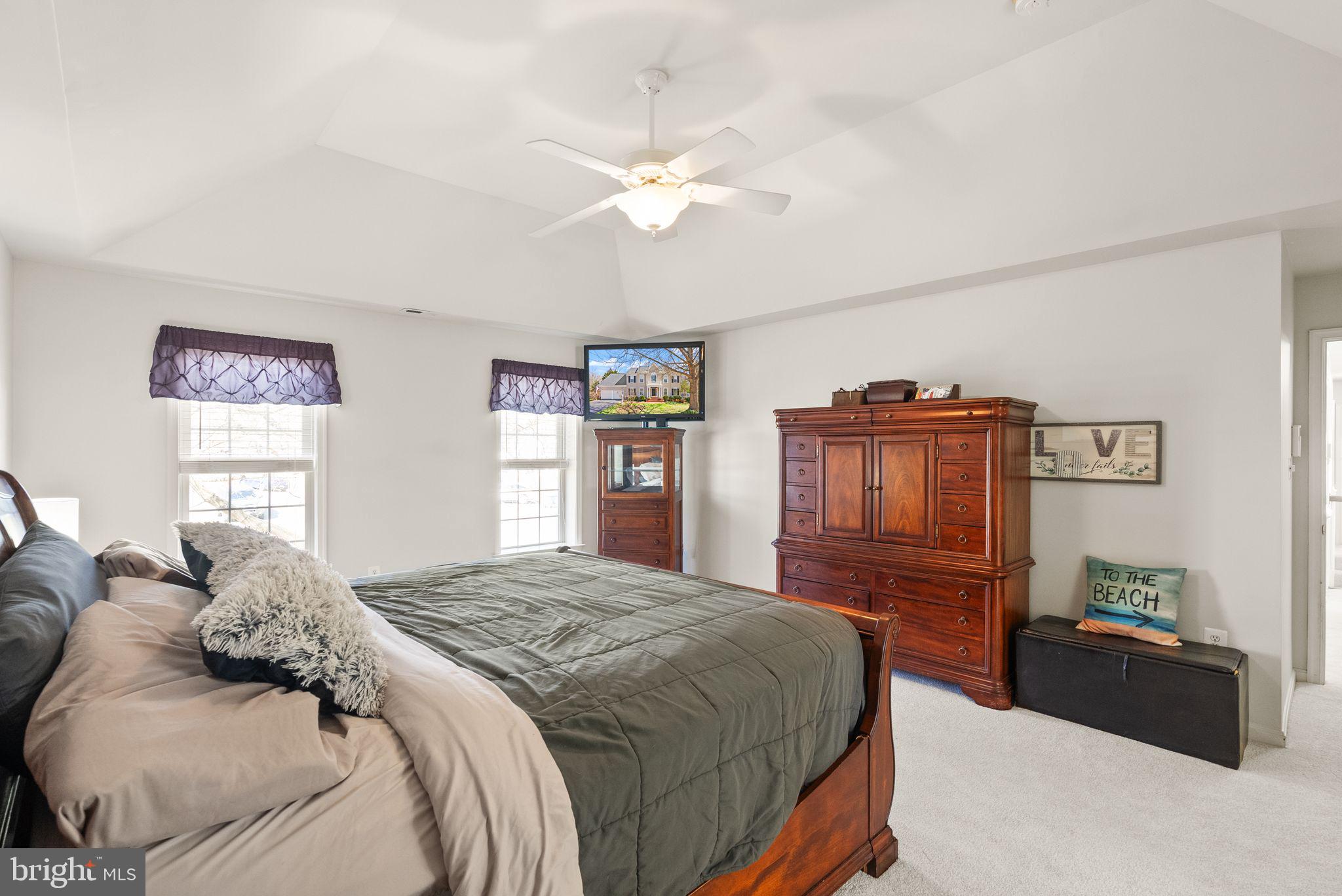 MEADOWBROOK WOODS - Residential