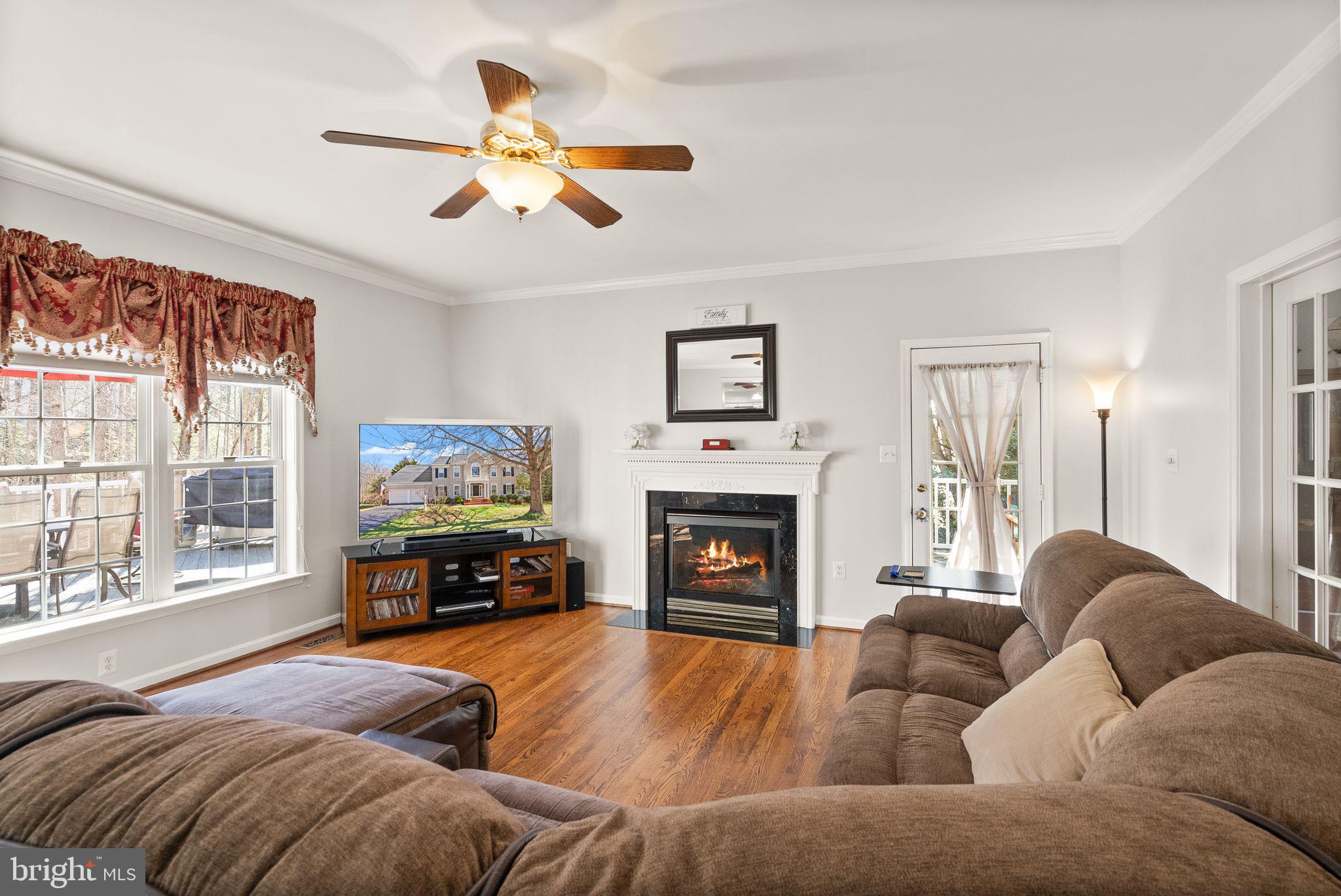MEADOWBROOK WOODS - Residential