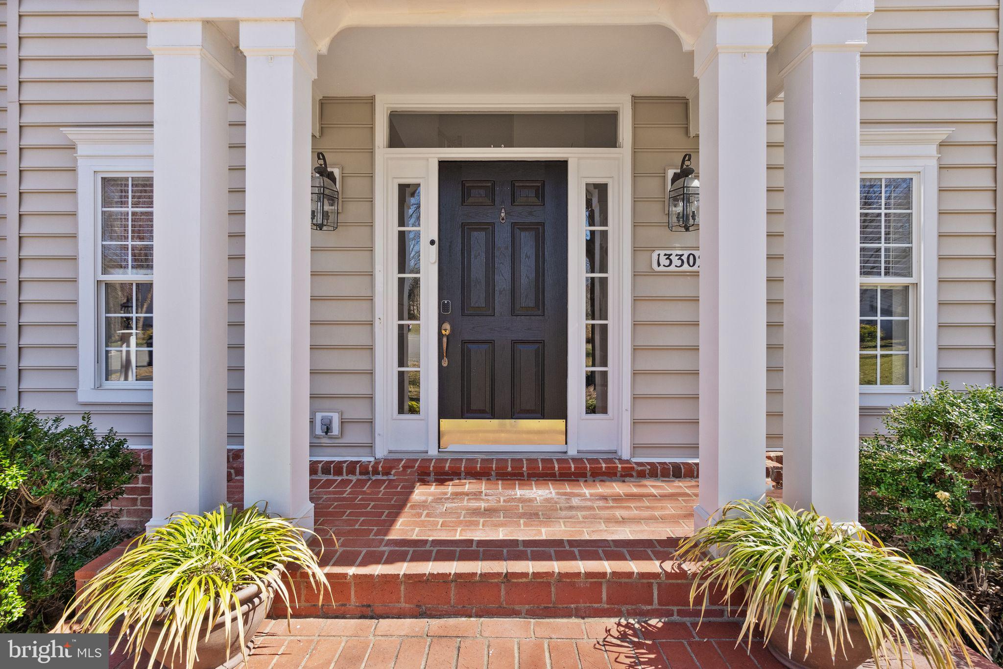 MEADOWBROOK WOODS - Residential
