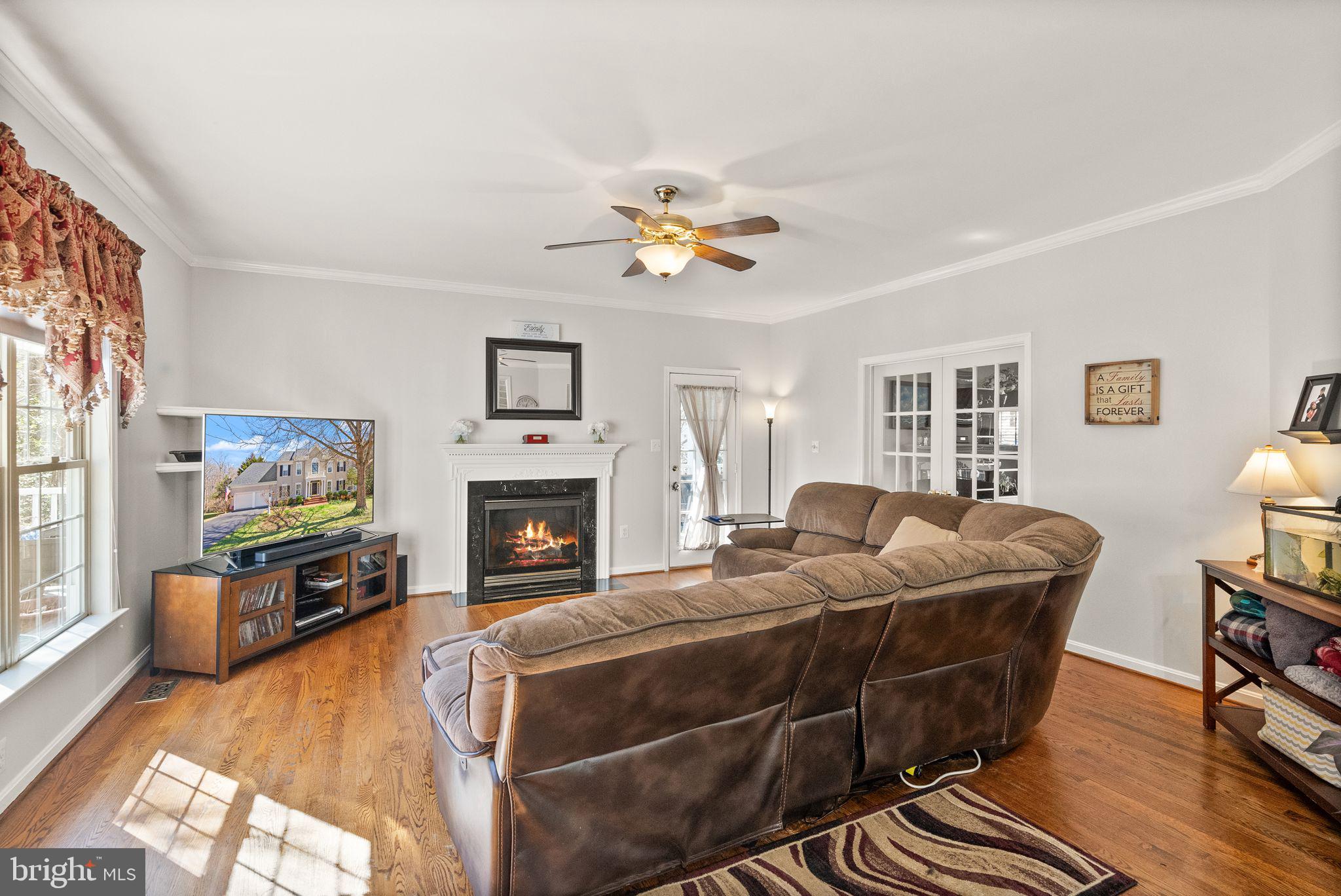 MEADOWBROOK WOODS - Residential