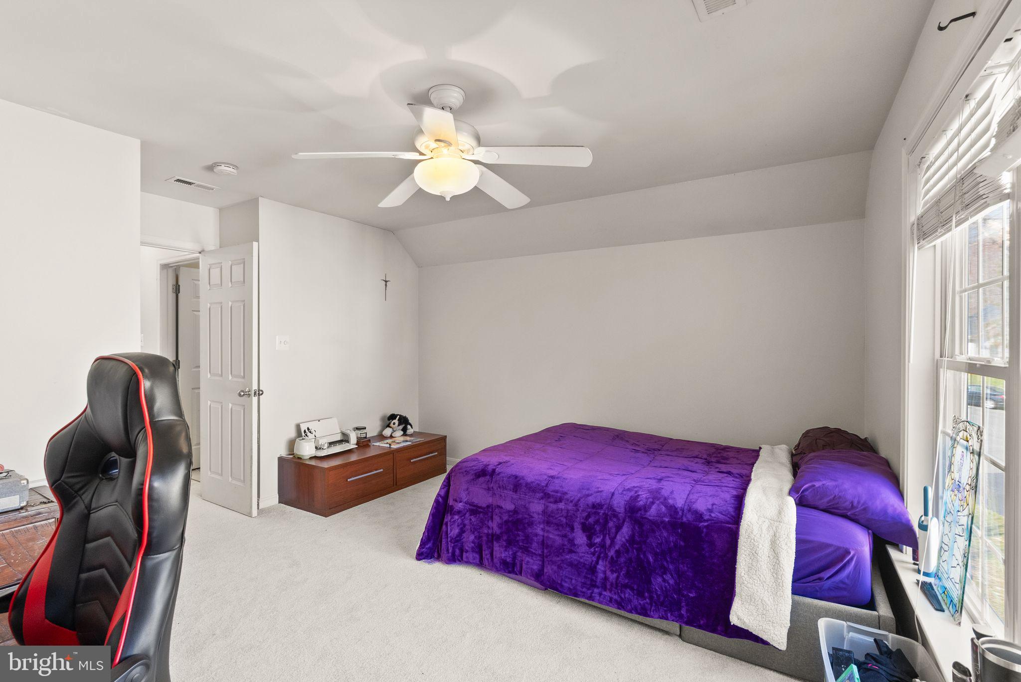 MEADOWBROOK WOODS - Residential