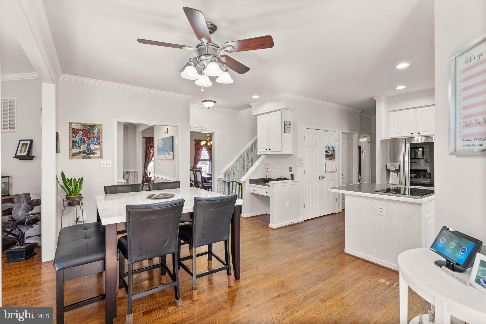 MEADOWBROOK WOODS - Residential