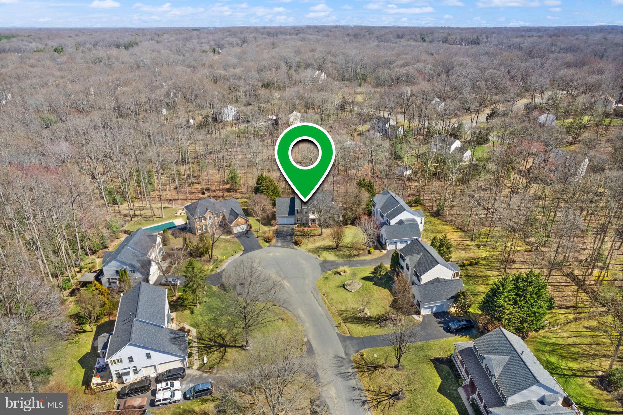 MEADOWBROOK WOODS - Residential