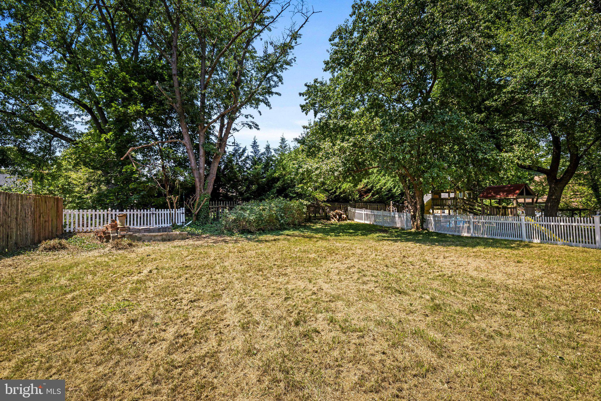 LINTHICUM HEIGHTS - Residential