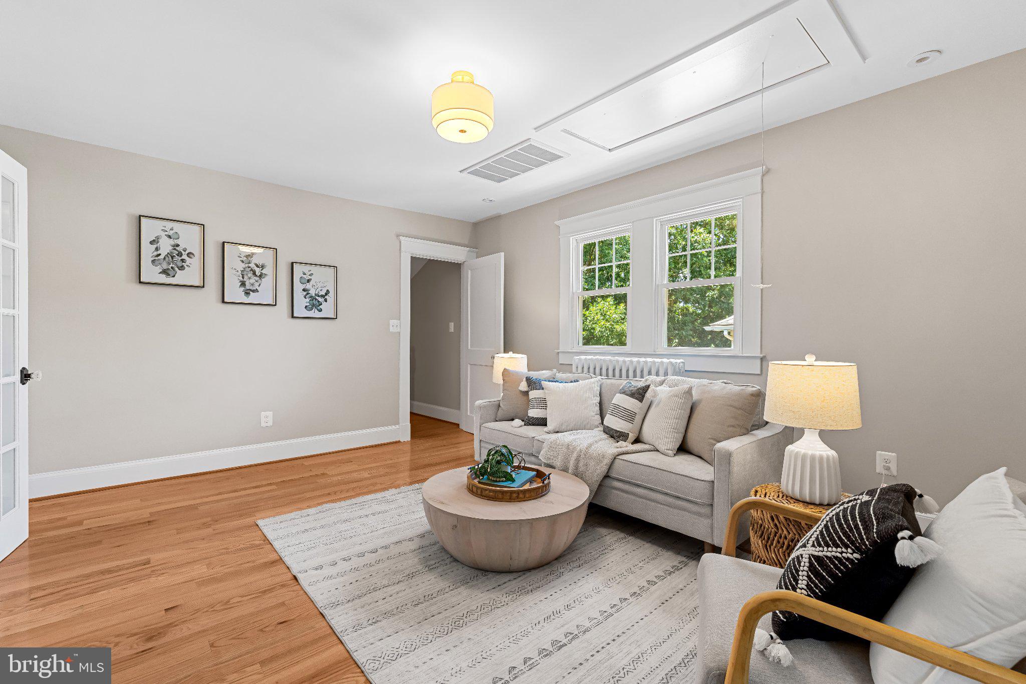 LINTHICUM HEIGHTS - Residential