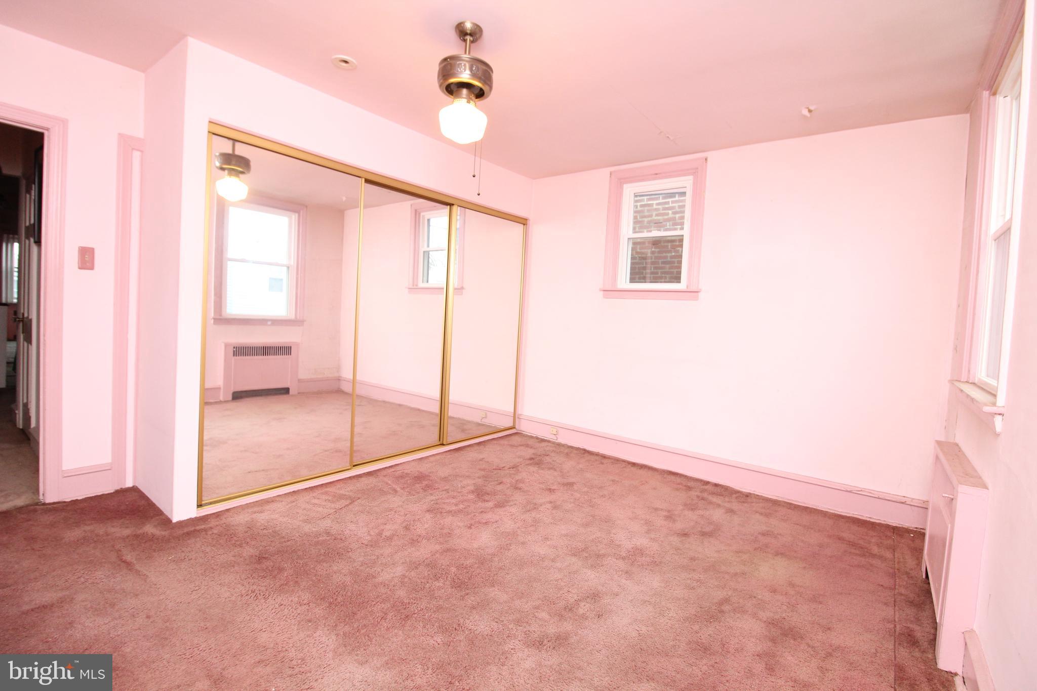 LOGAN - Residential