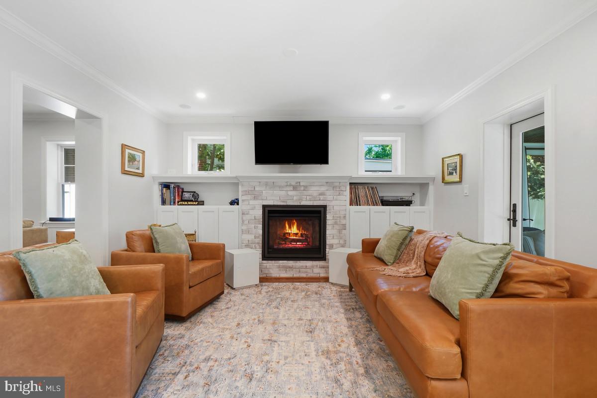 ROCK CREEK FOREST - Residential