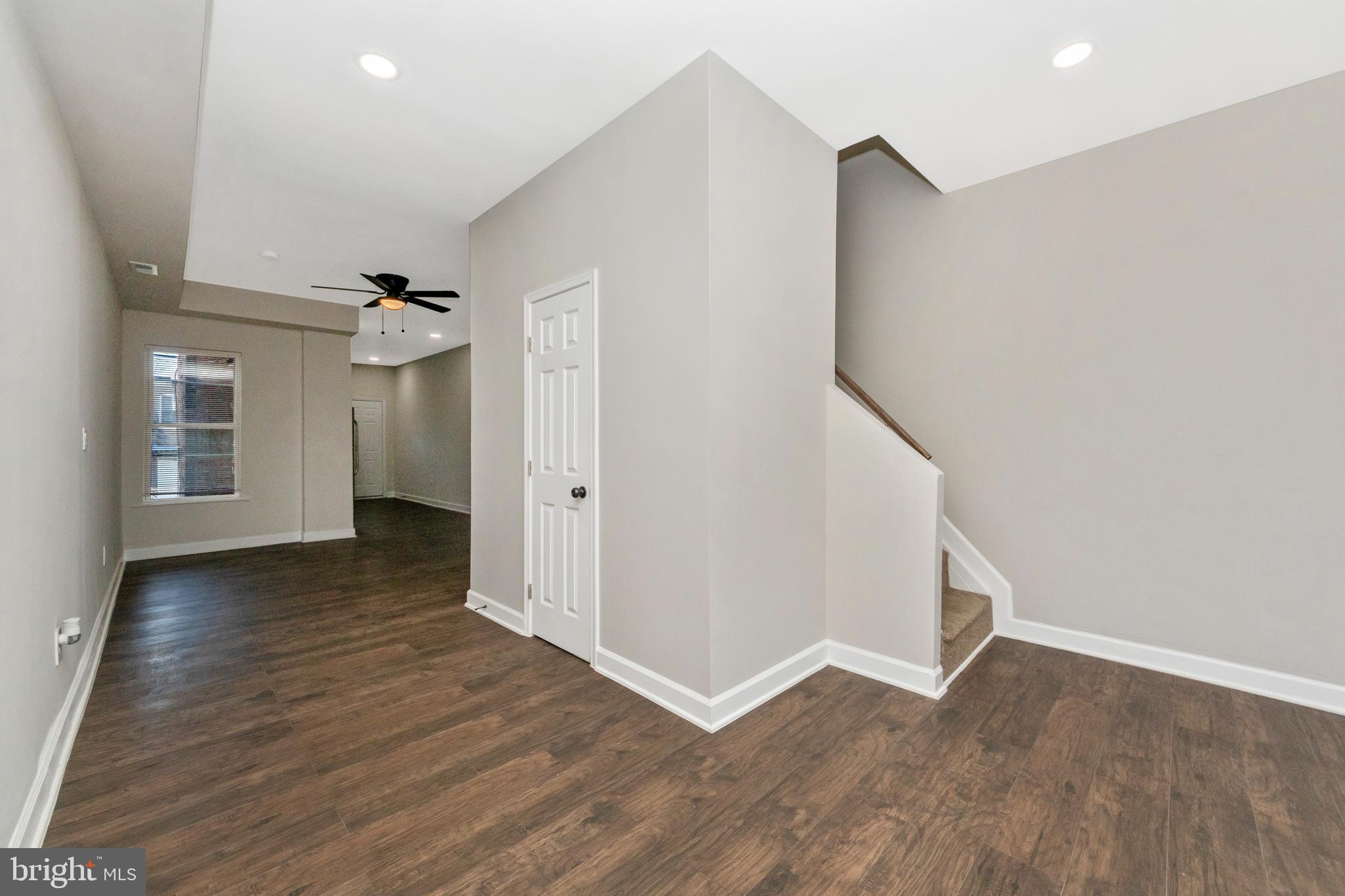 SANDTOWN-WINCHESTER - Residential