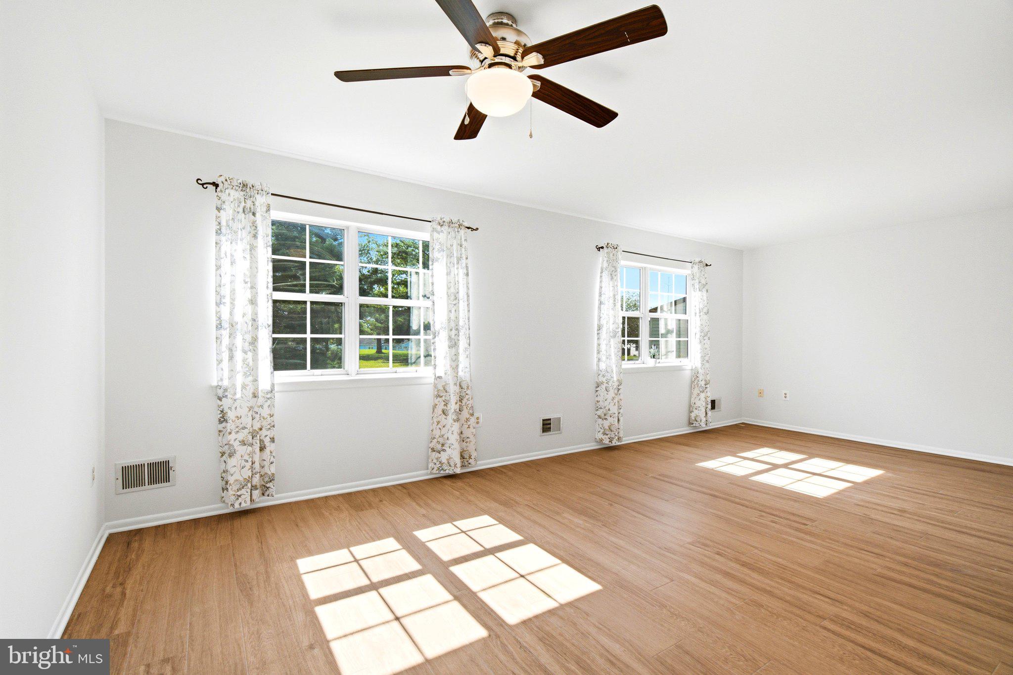 CRESTWOOD VILLAGE - Residential