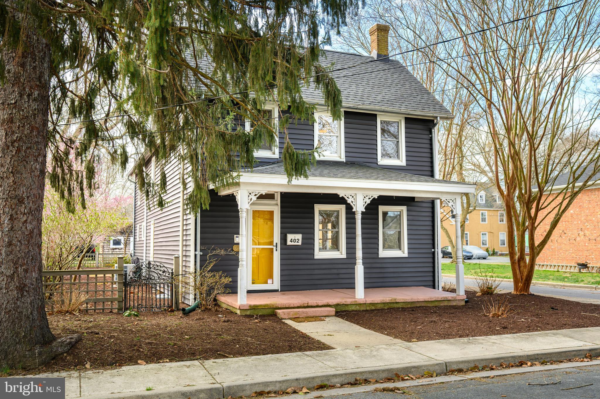 EASTON - Residential