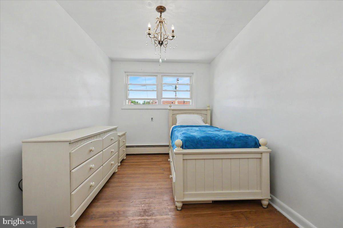 BUSTLETON - Residential