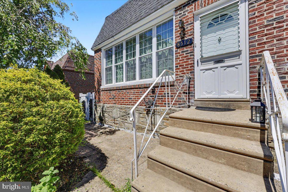 BUSTLETON - Residential