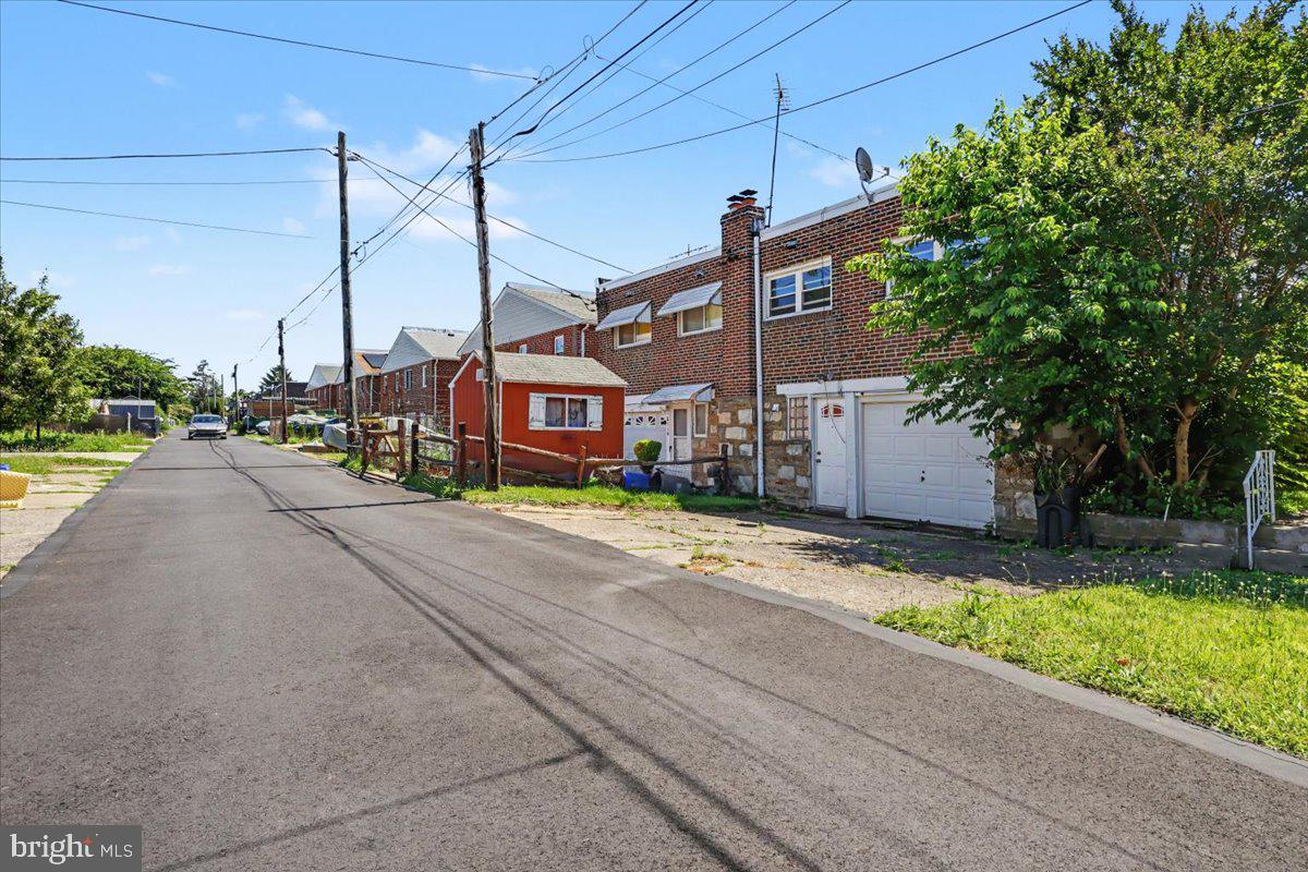BUSTLETON - Residential