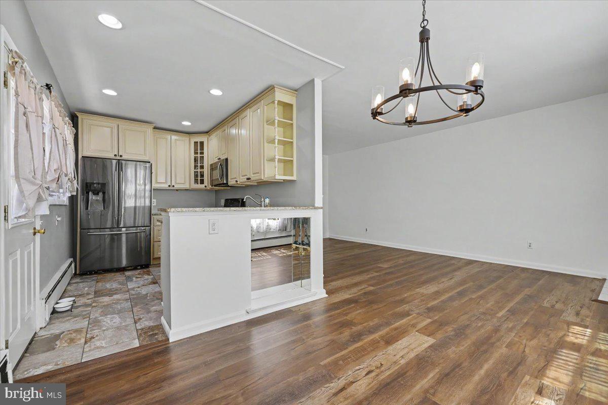 BUSTLETON - Residential