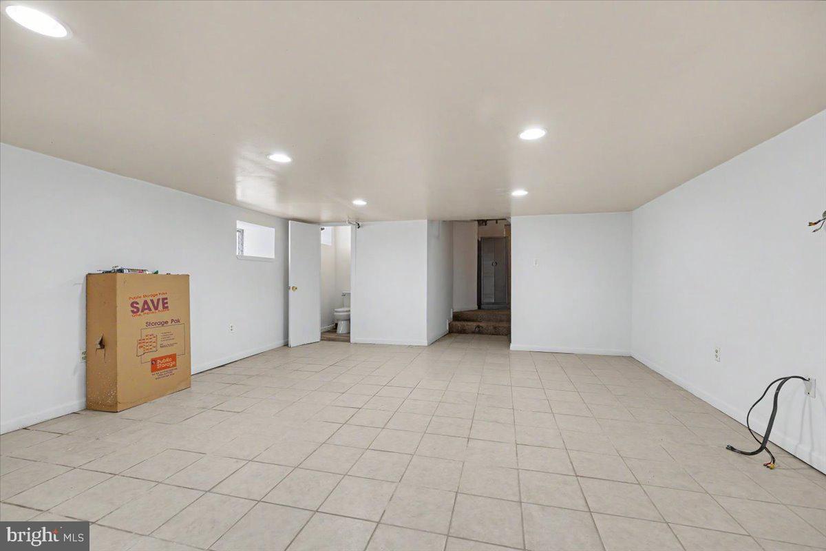 BUSTLETON - Residential