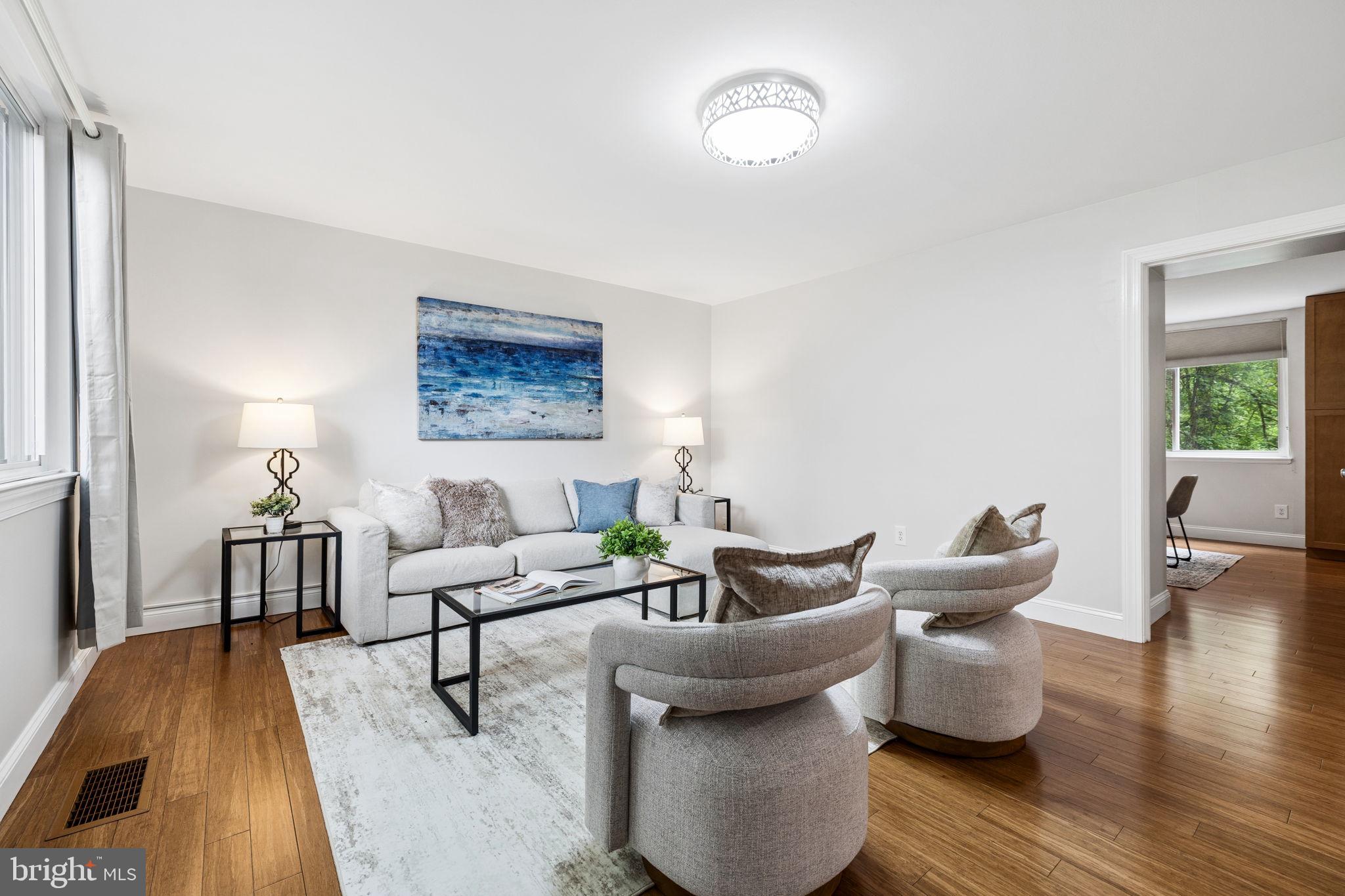 RESTON - Residential